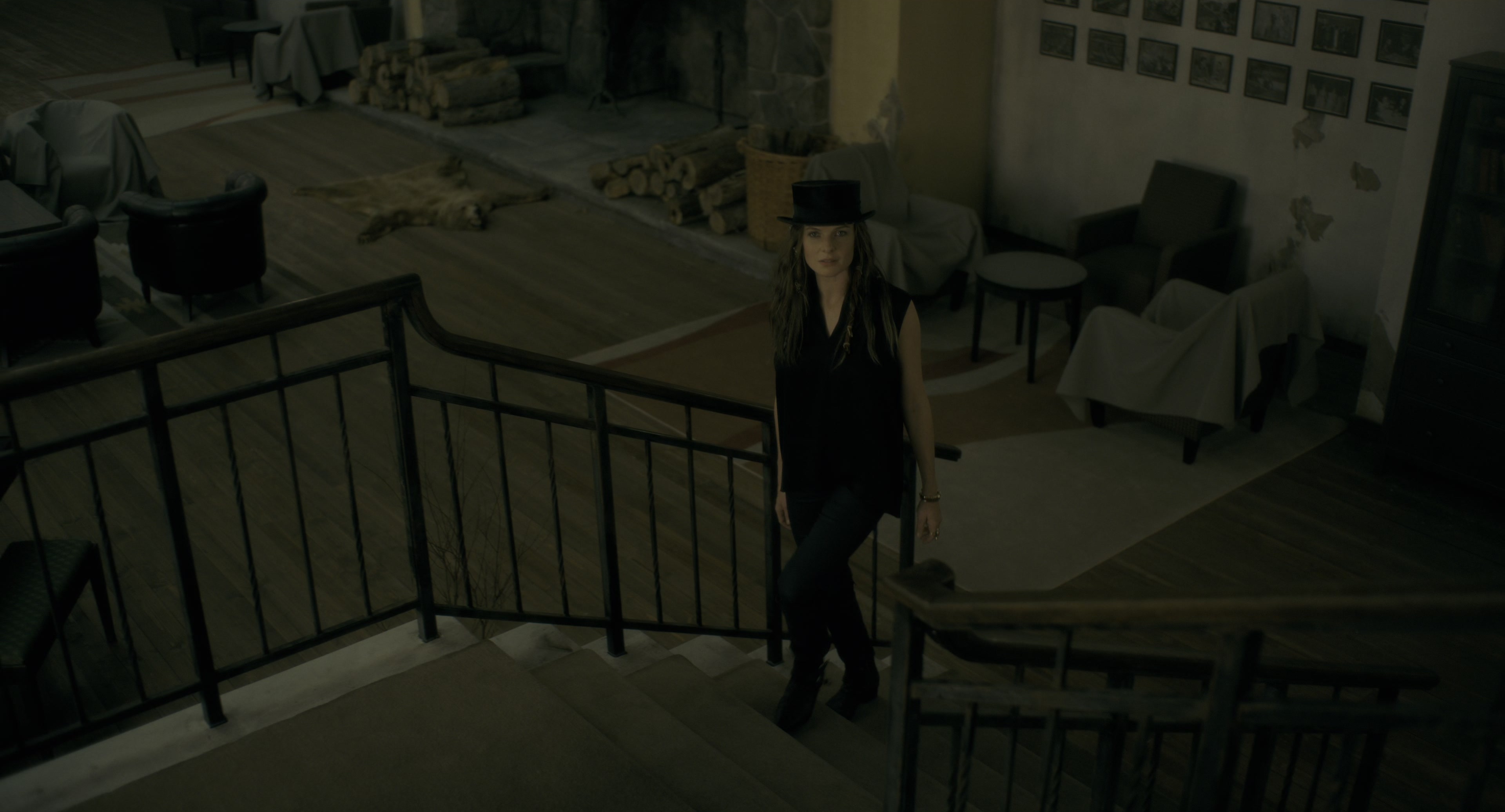 Doctor Sleep (2019), wide, 1.85:1 — film still