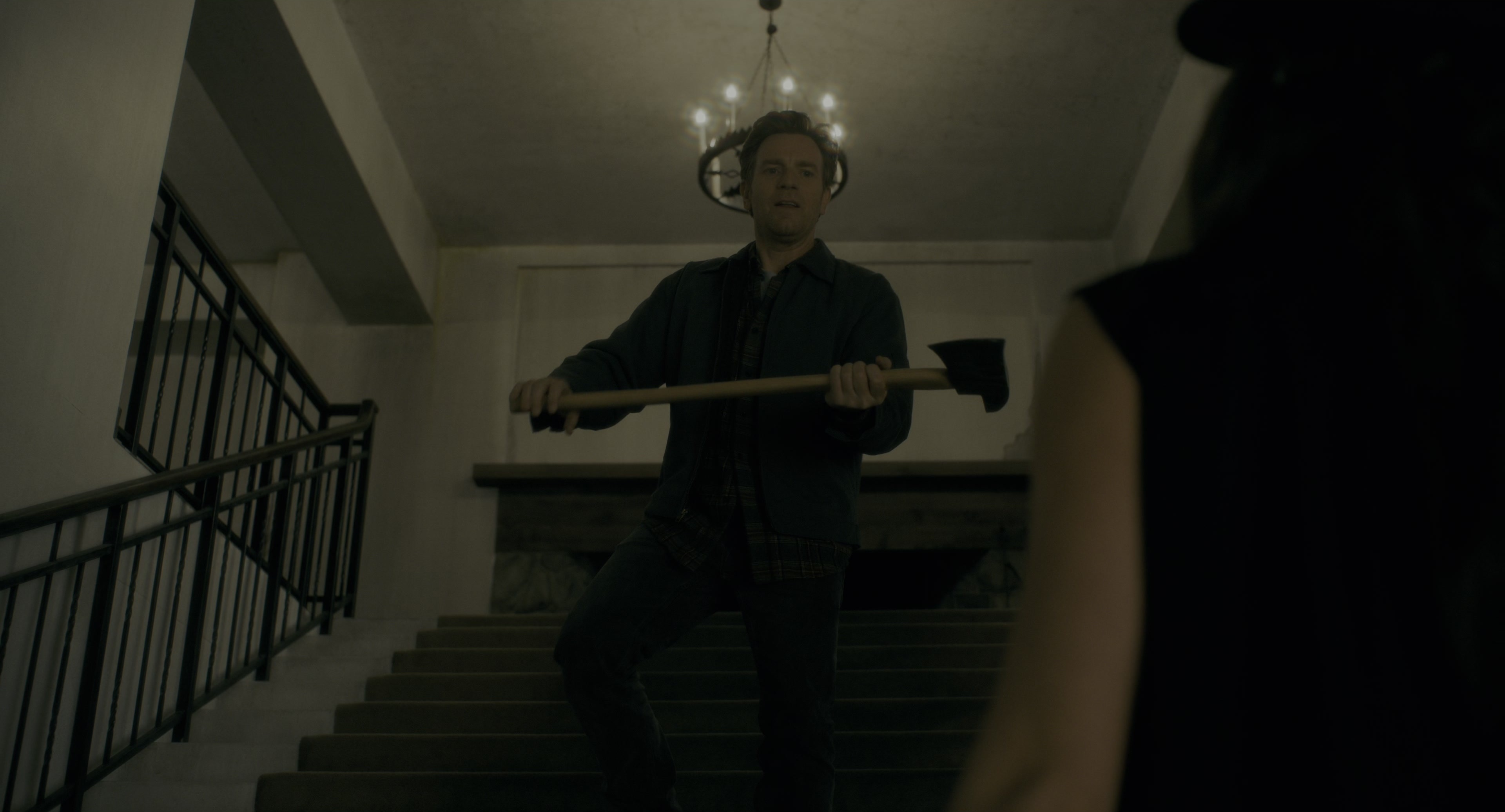 Doctor Sleep (2019), wide, 1.85:1 — film still