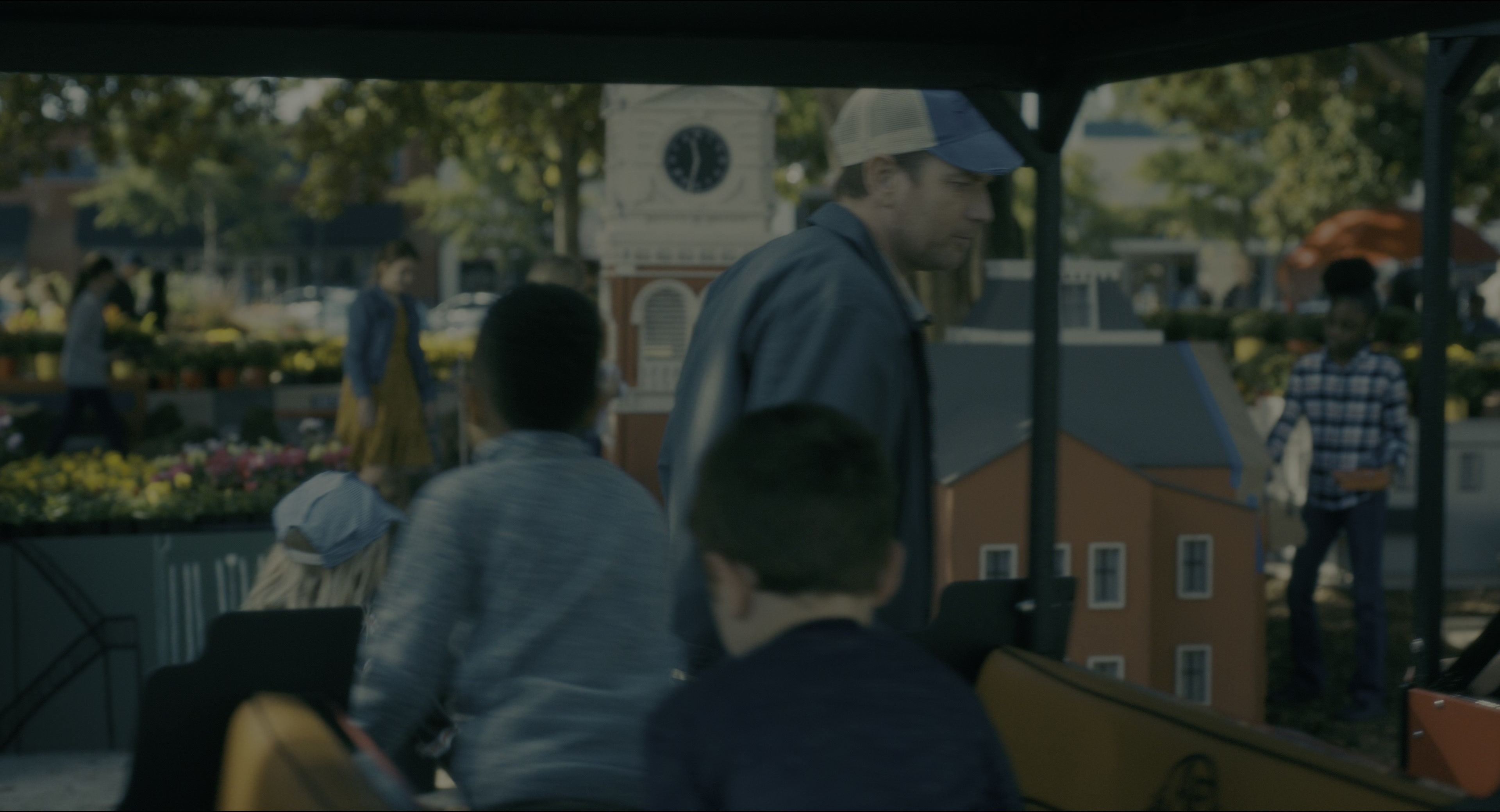 Doctor Sleep (2019), wide, 1.85:1 — film still