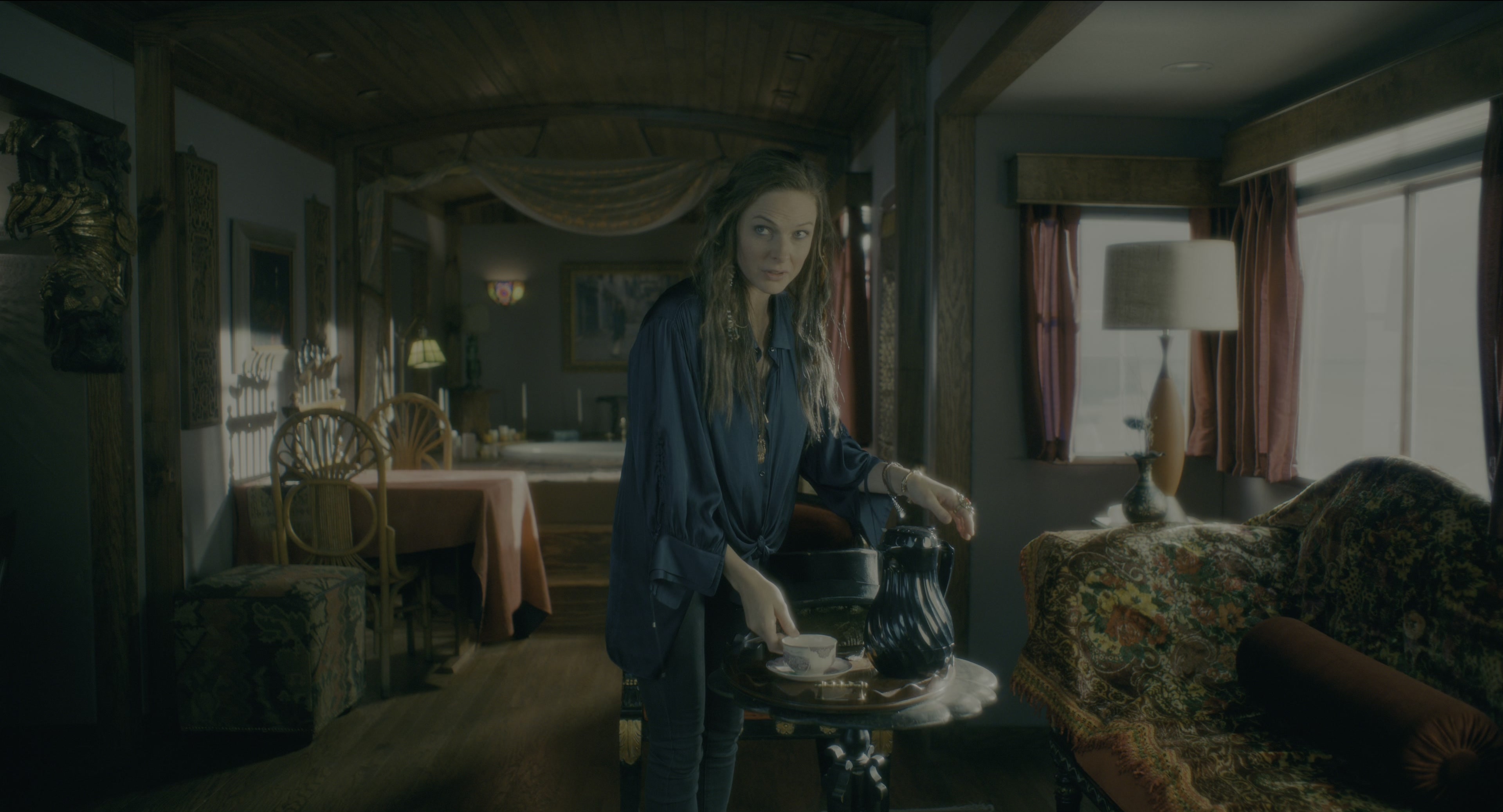 Doctor Sleep (2019), wide, 1.85:1 — film still