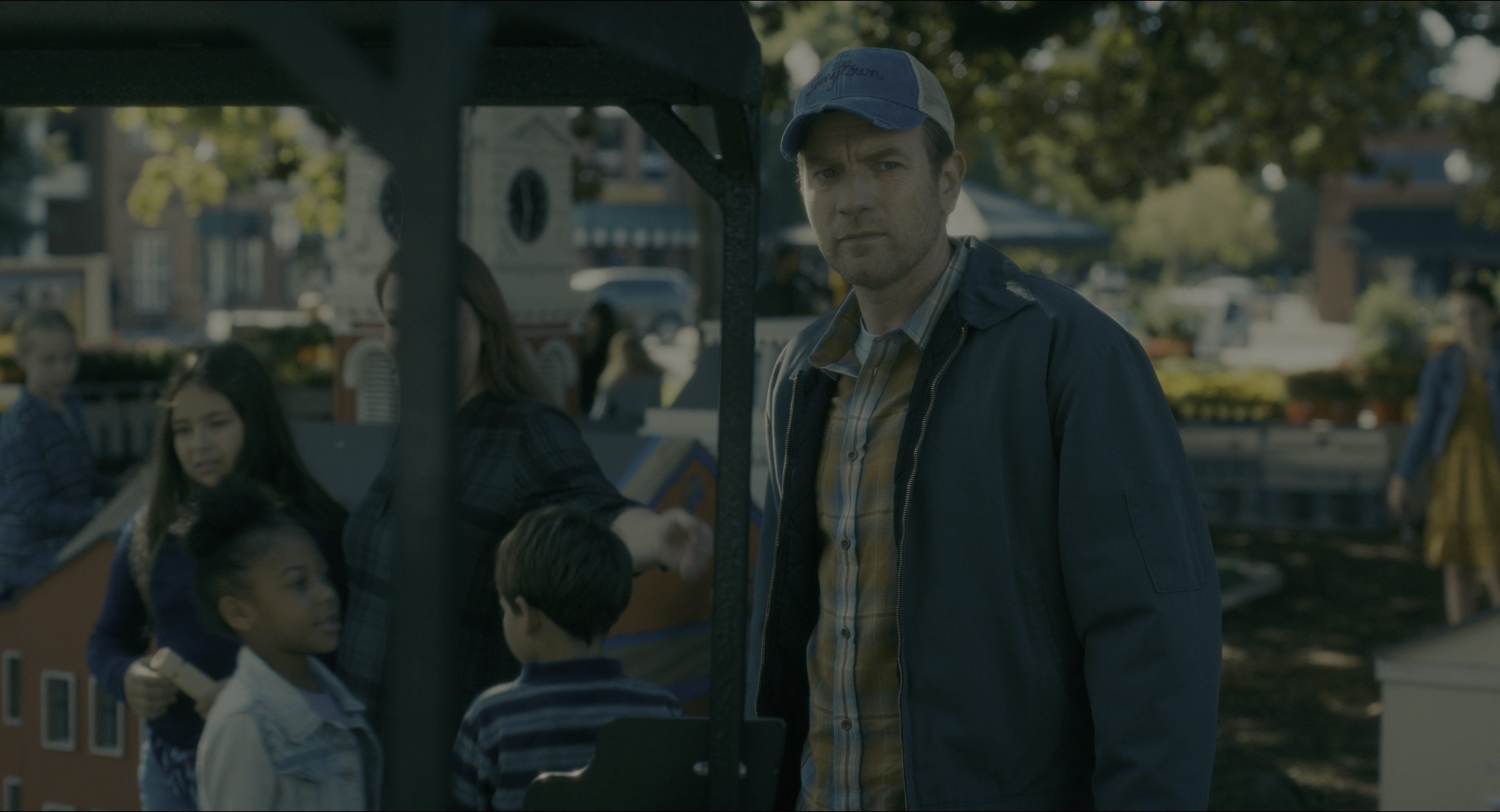 Doctor Sleep (2019), wide, 1.85:1 — film still