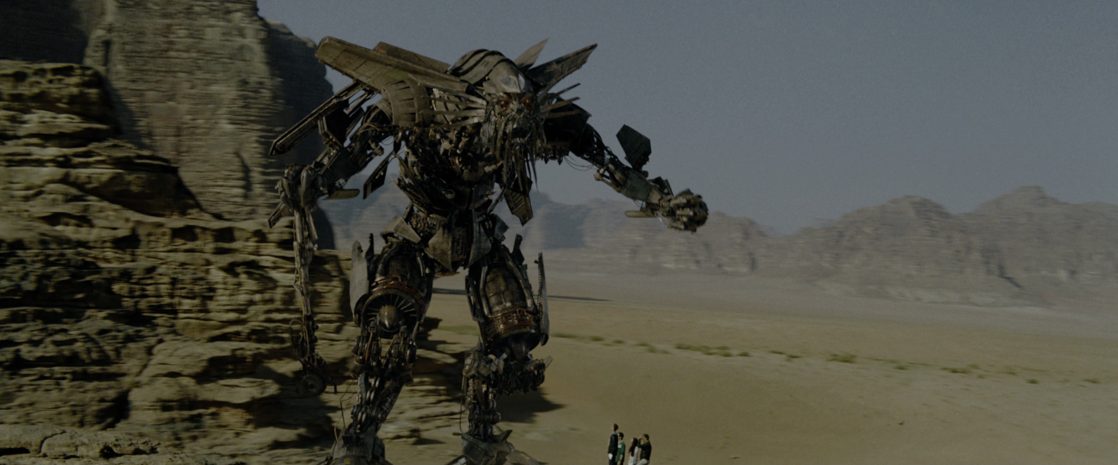 Transformers: Revenge of the Fallen (2009), wide, 2.40:1 — film still