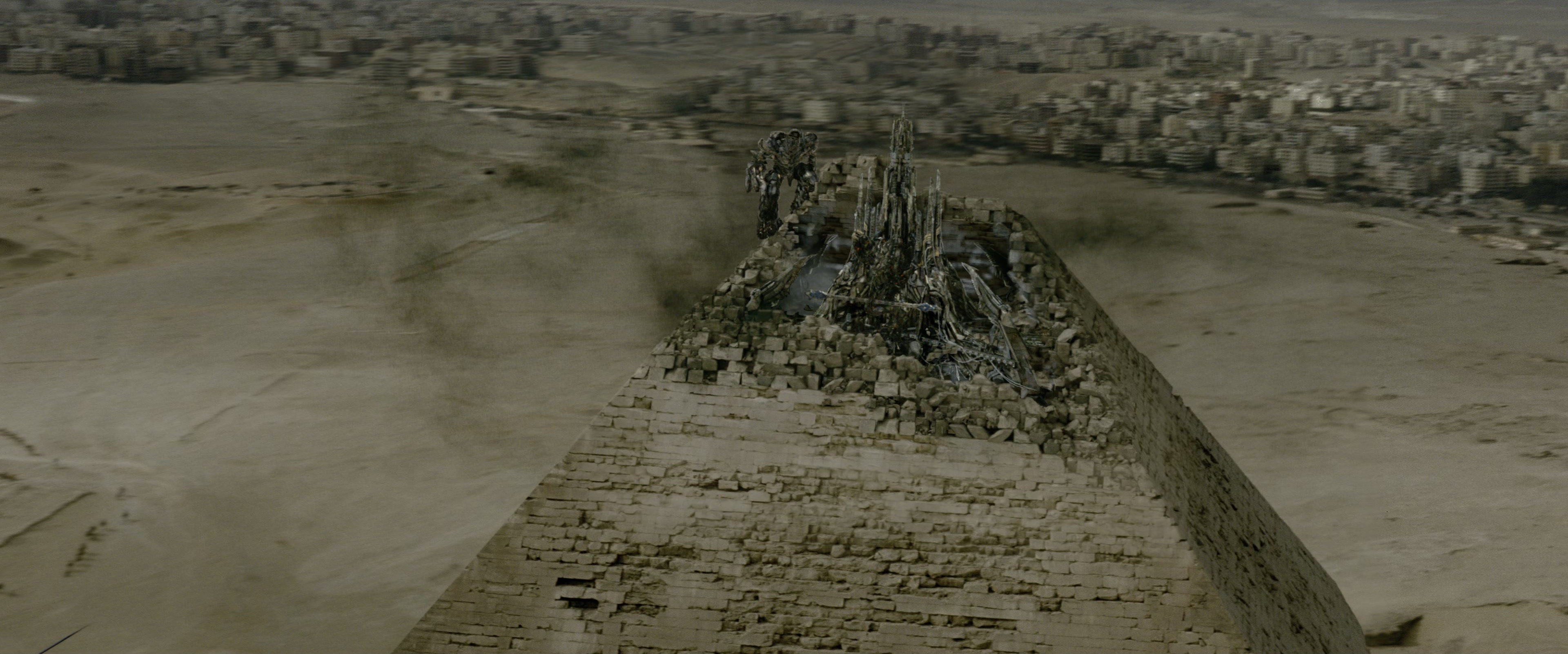 Transformers: Revenge of the Fallen (2009), wide, 2.40:1 — film still