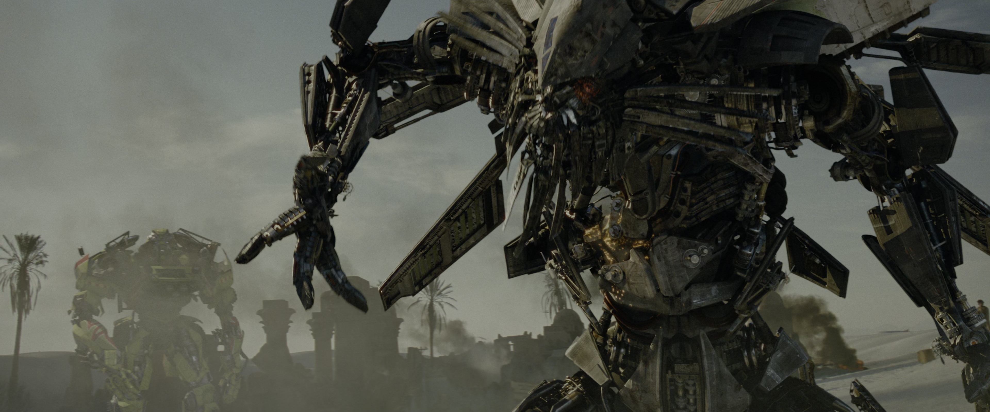 Transformers: Revenge of the Fallen (2009), wide, 2.40:1 — film still
