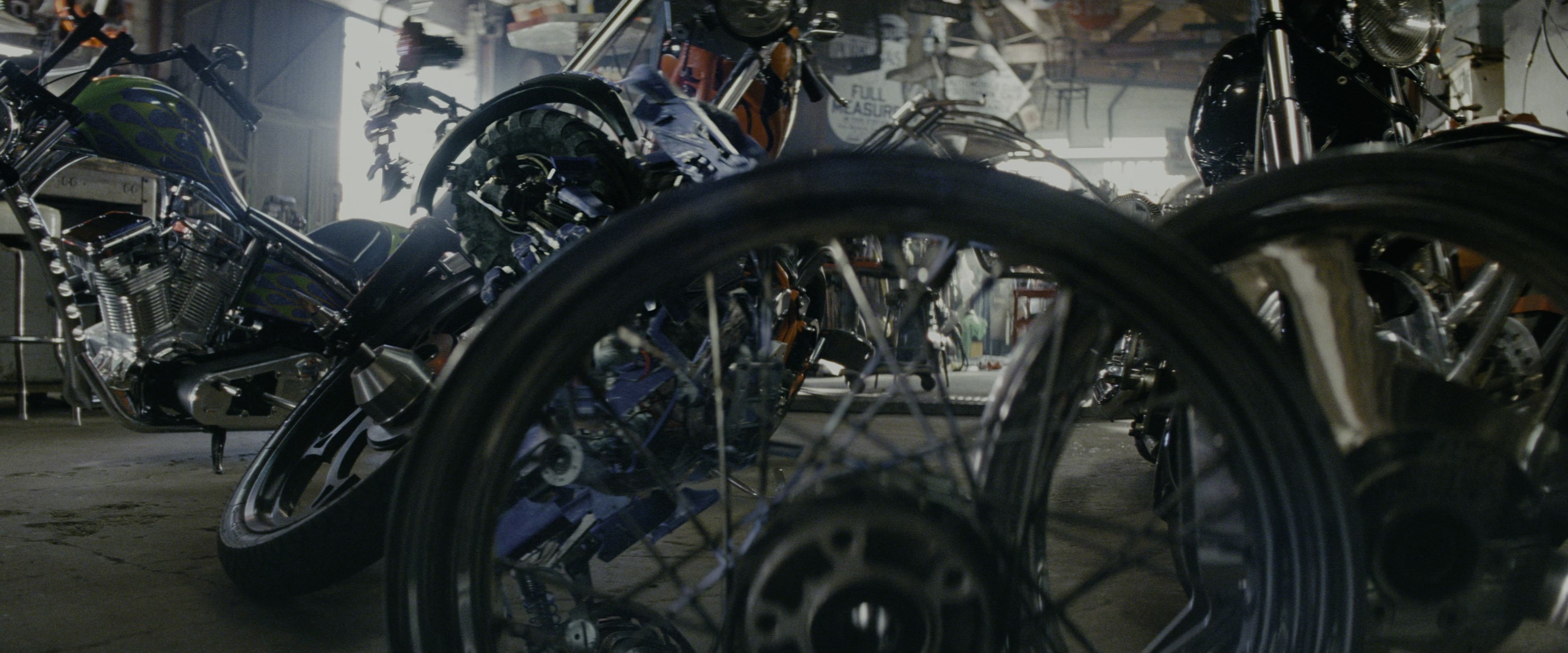Transformers: Revenge of the Fallen (2009), wide, 2.40:1 — film still