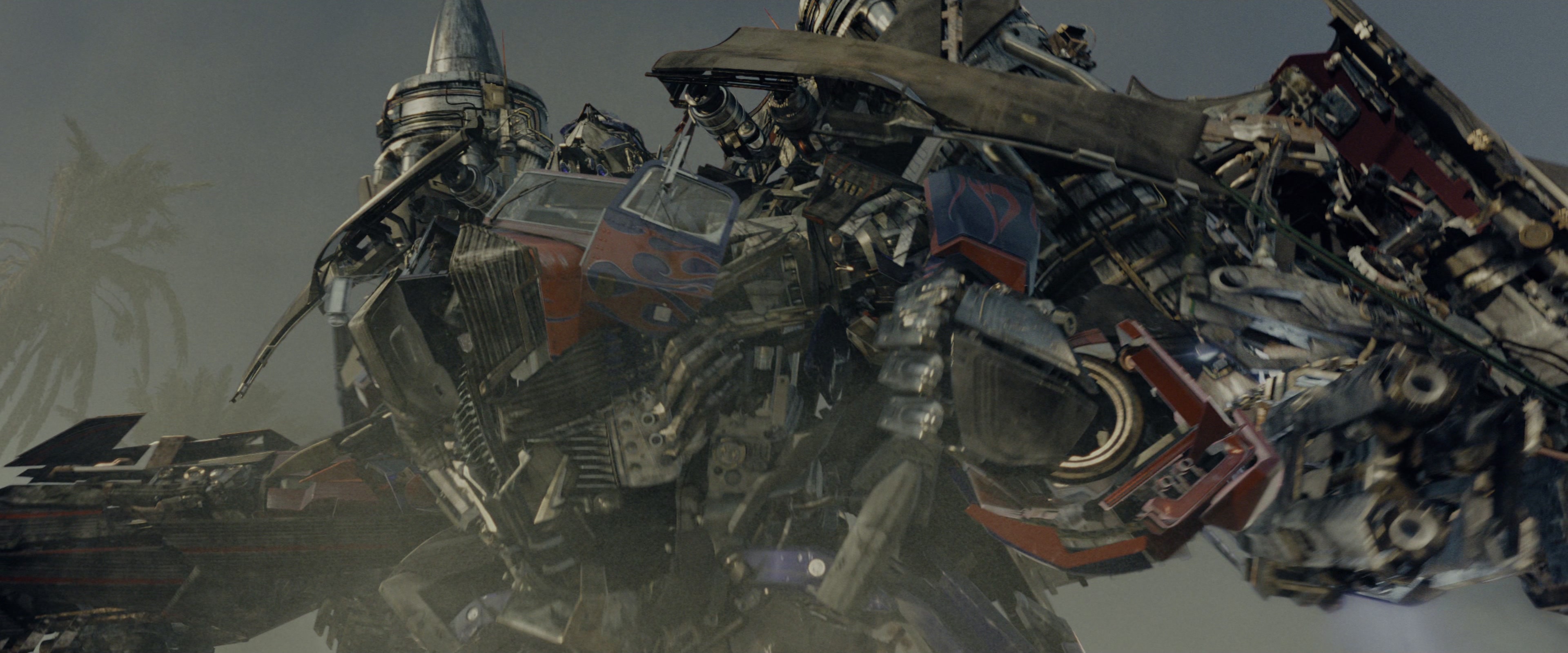 Transformers: Revenge of the Fallen (2009), wide, 2.40:1 — film still