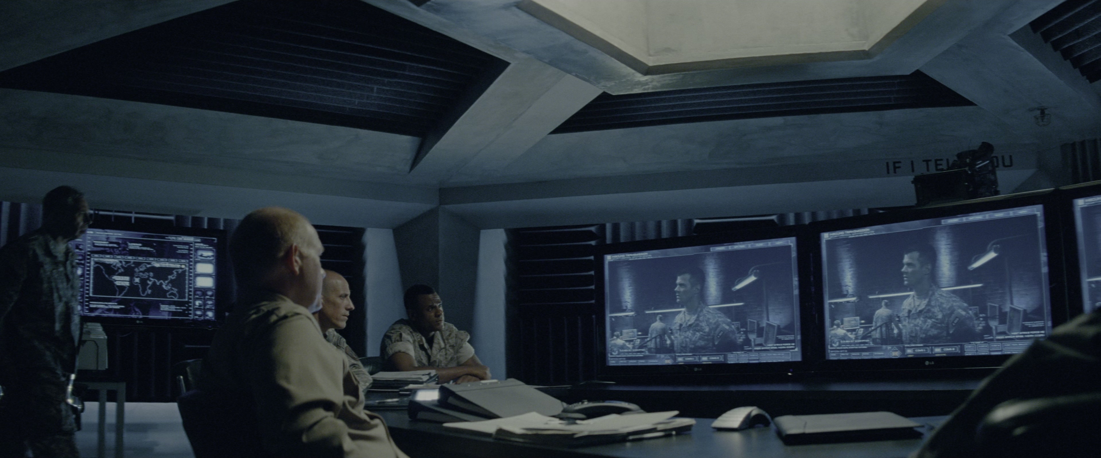 Transformers: Revenge of the Fallen (2009), wide, 2.40:1 — film still