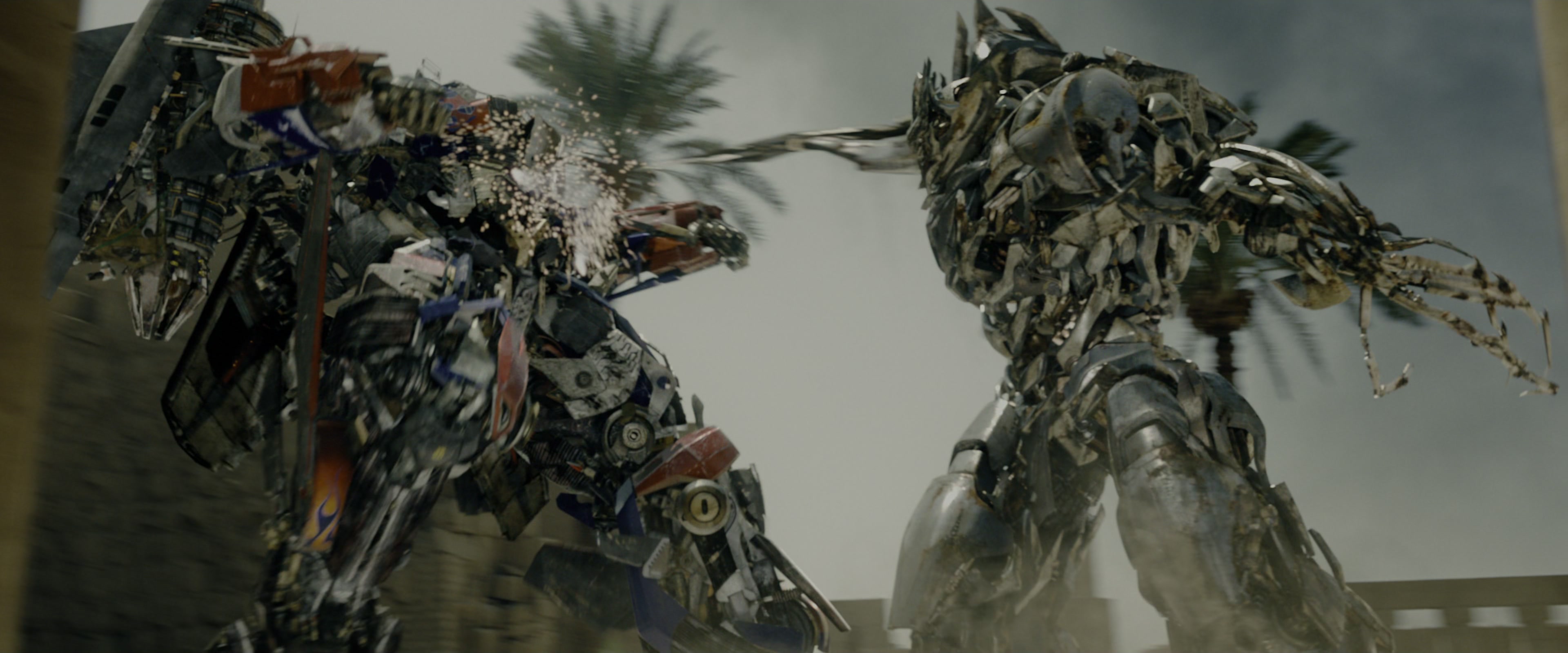 Transformers: Revenge of the Fallen (2009), wide, 2.40:1 — film still