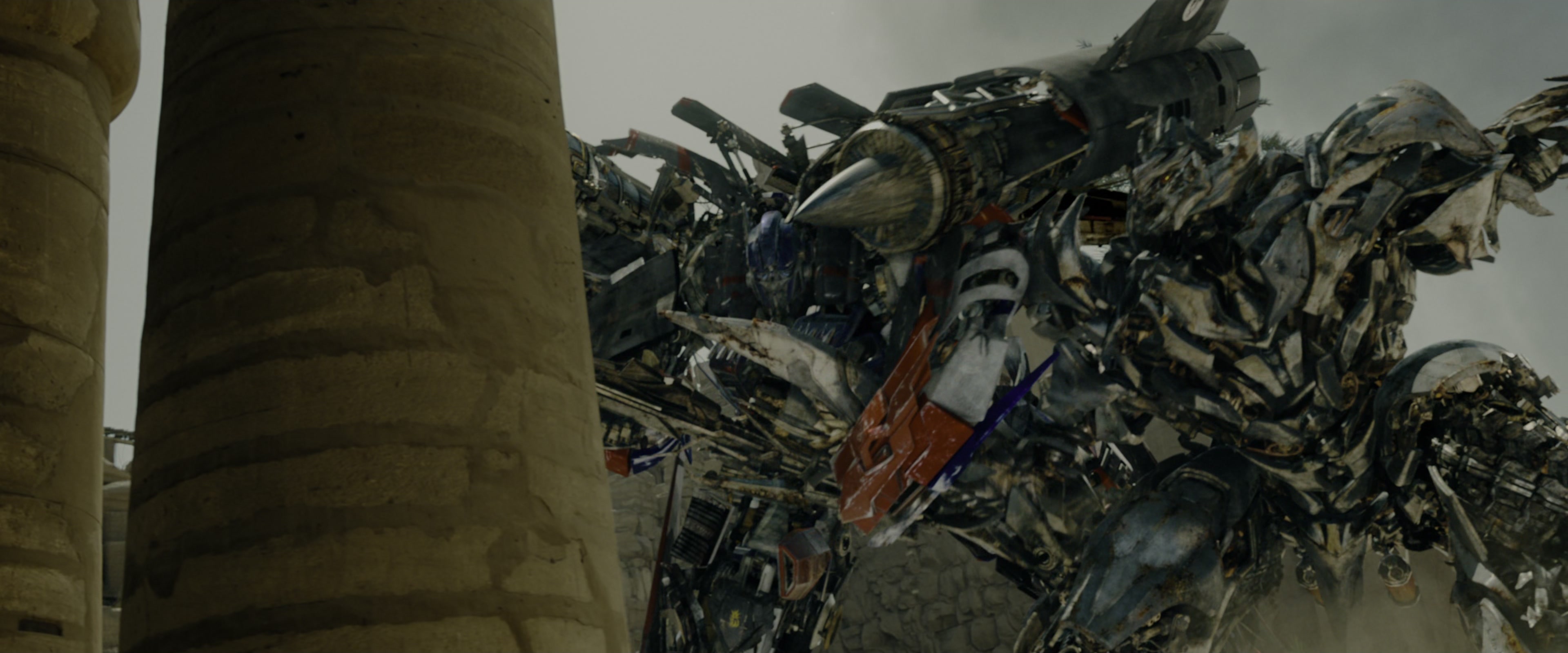Transformers: Revenge of the Fallen (2009), wide, 2.40:1 — film still