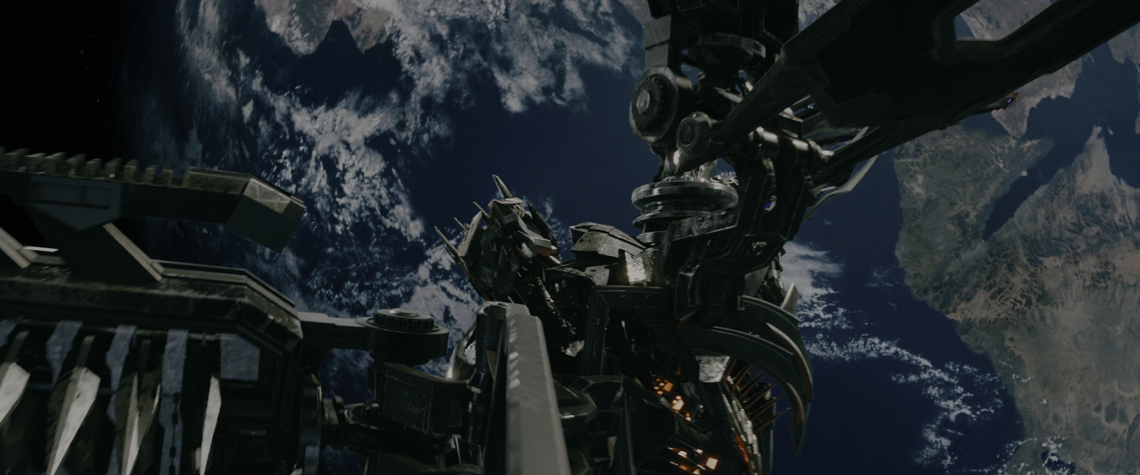 Transformers: Revenge of the Fallen (2009), wide, 2.40:1 — film still
