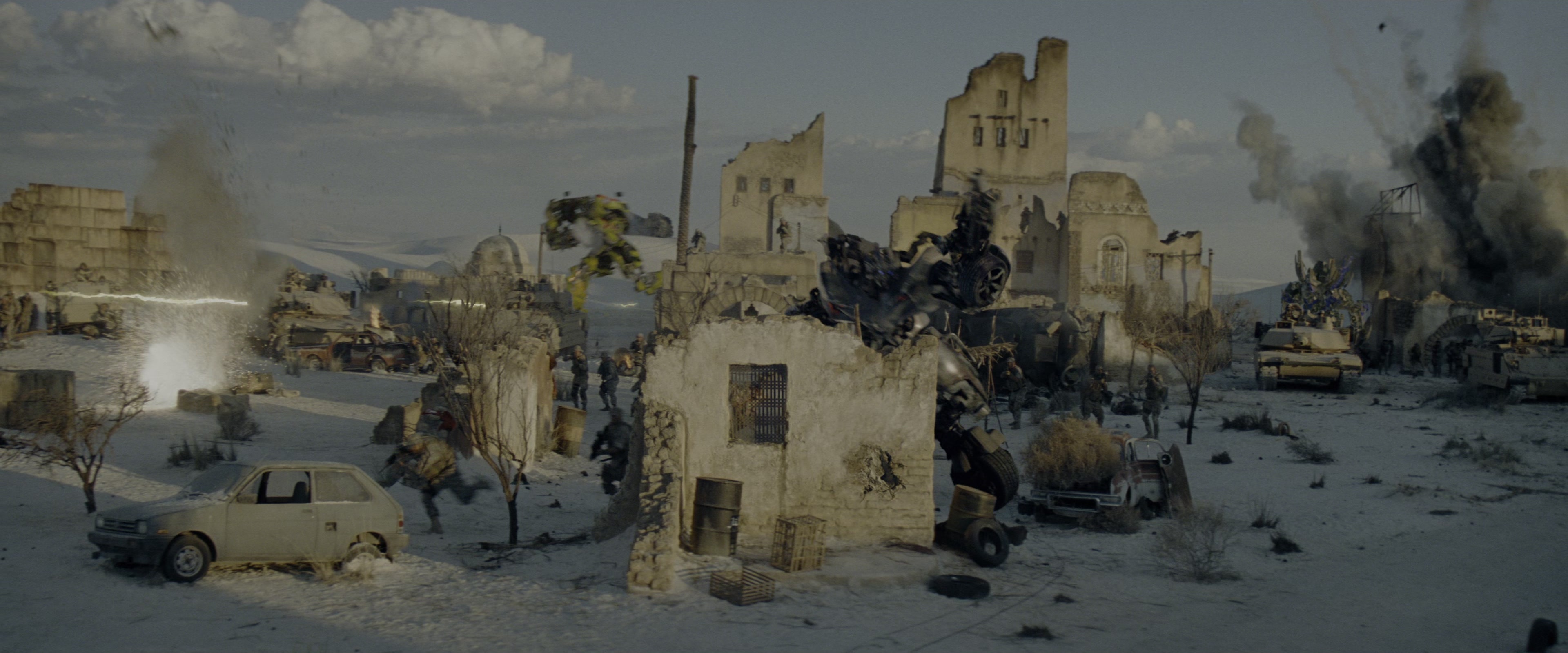 Transformers: Revenge of the Fallen (2009), wide, 2.40:1 — film still