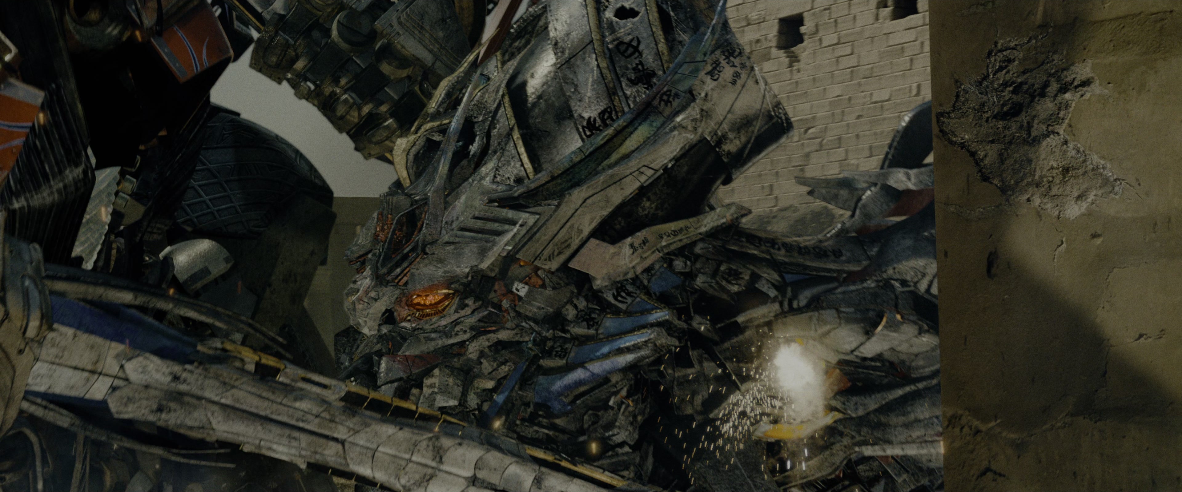 Transformers: Revenge of the Fallen (2009), wide, 2.40:1 — film still