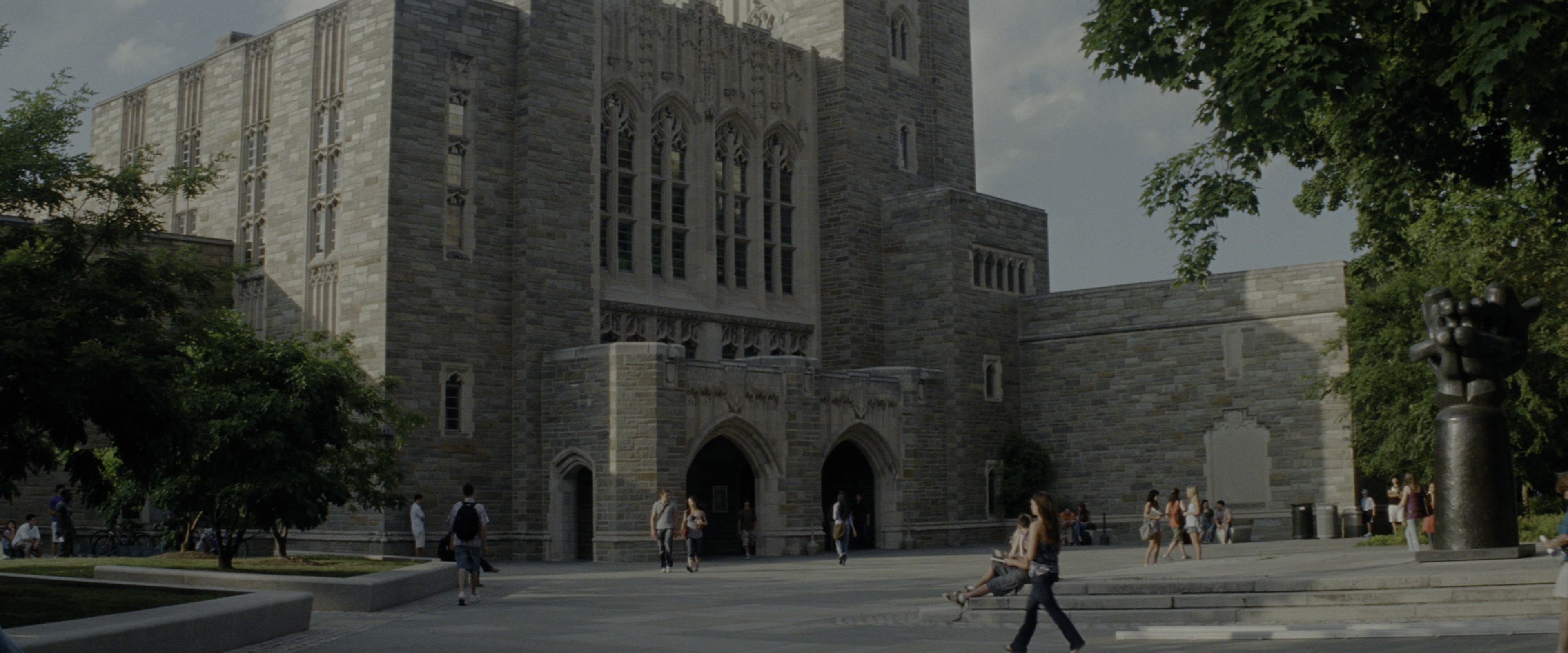 Transformers: Revenge of the Fallen (2009), wide, 2.40:1 — film still
