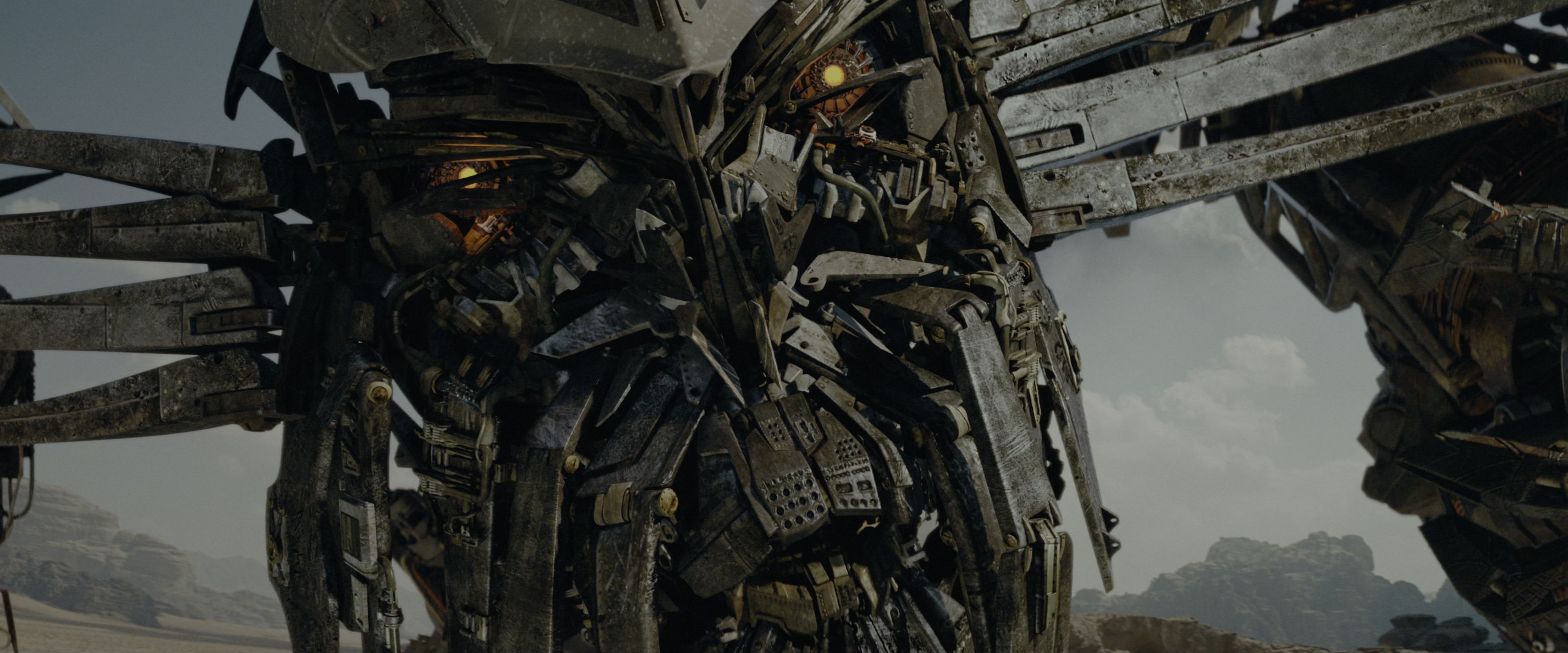 Transformers: Revenge of the Fallen (2009), wide, 2.40:1 — film still