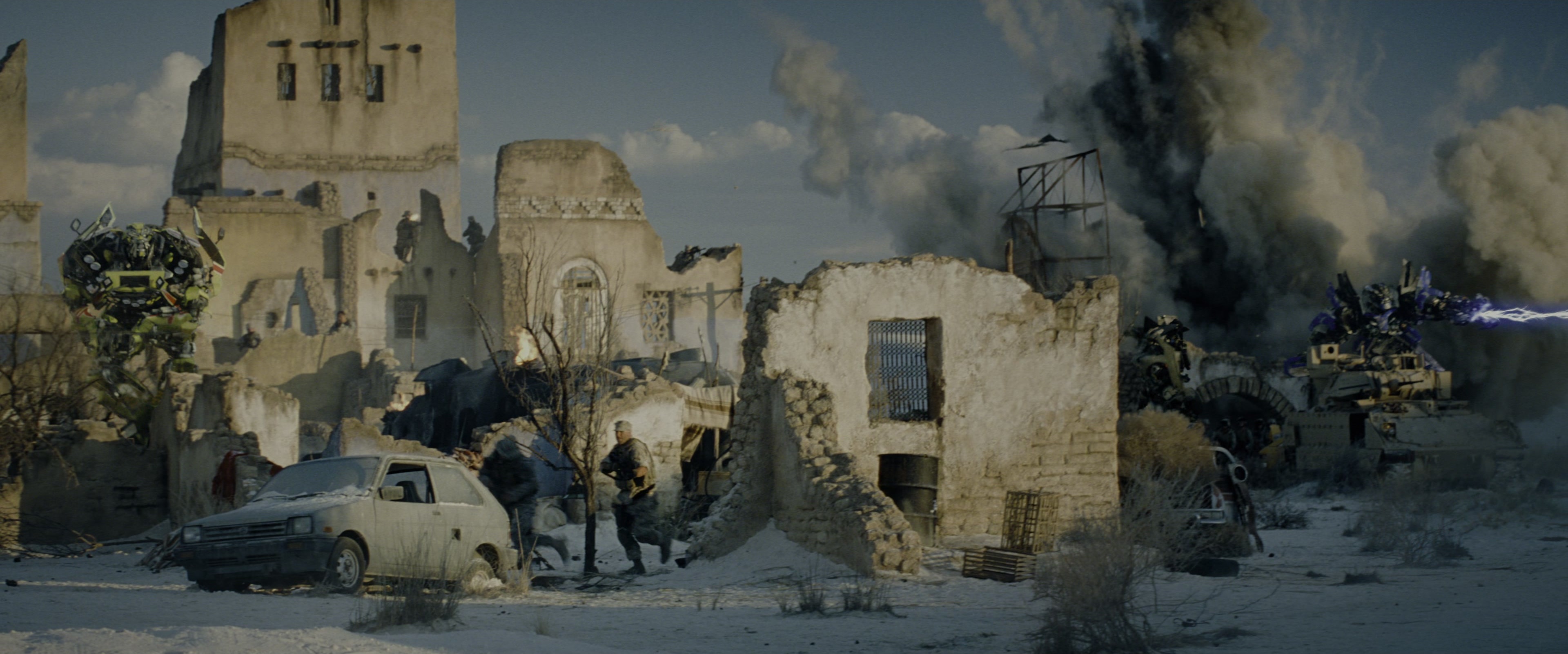 Transformers: Revenge of the Fallen (2009), wide, 2.40:1 — film still