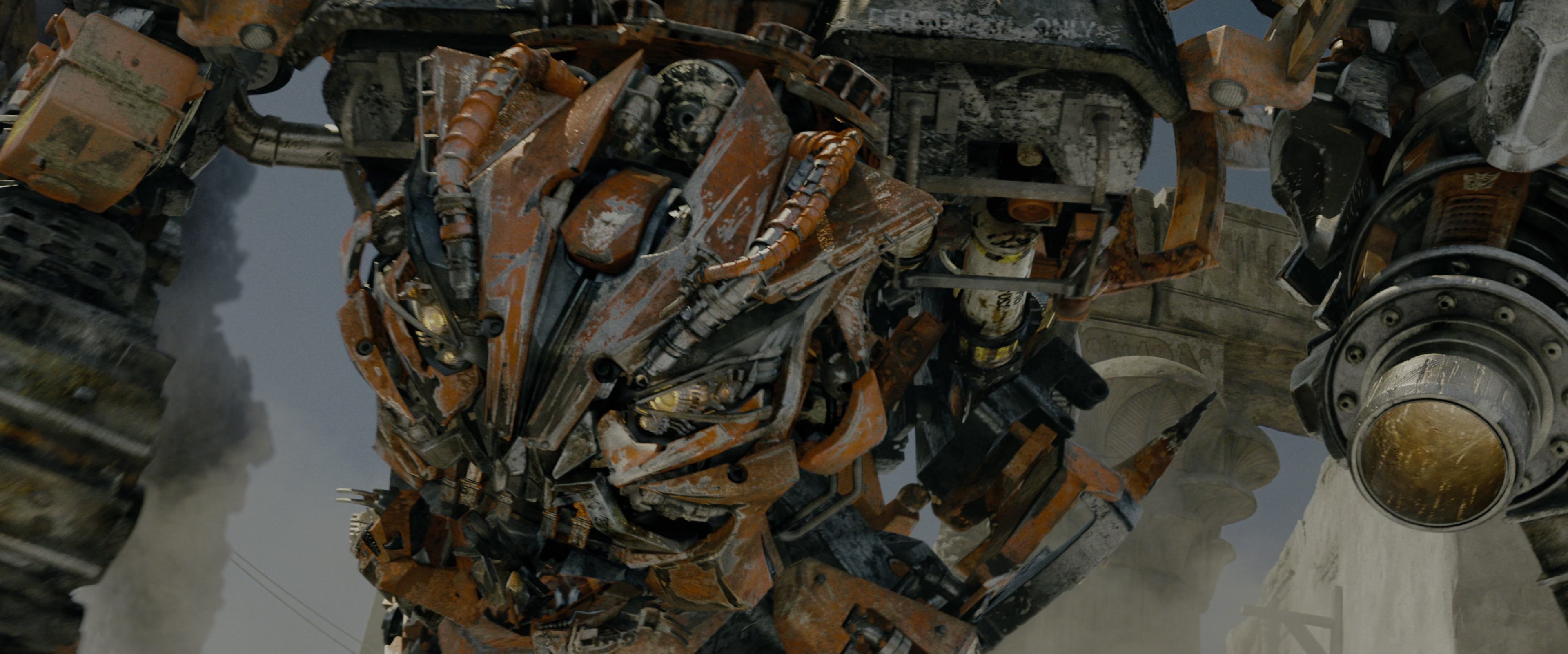 Transformers: Revenge of the Fallen (2009), wide, 2.40:1 — film still
