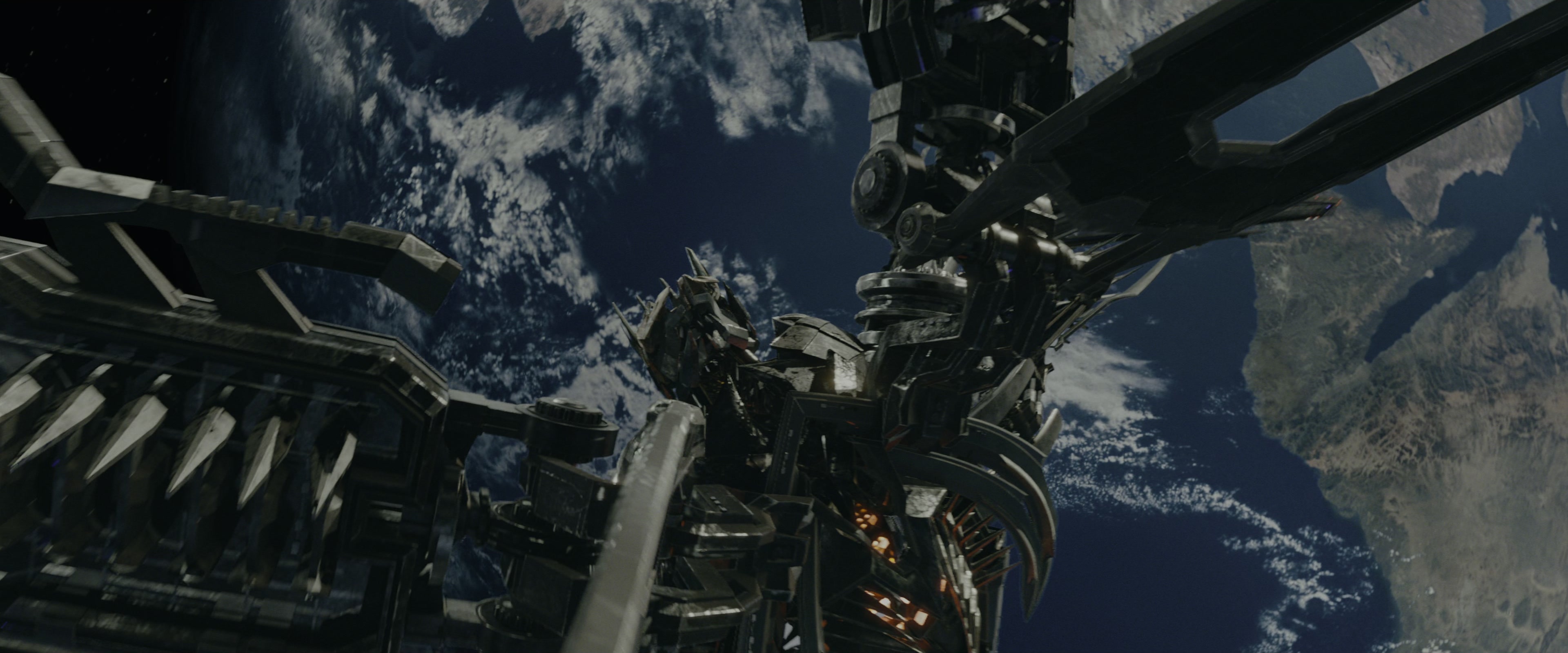 Transformers: Revenge of the Fallen (2009), wide, 2.40:1 — film still