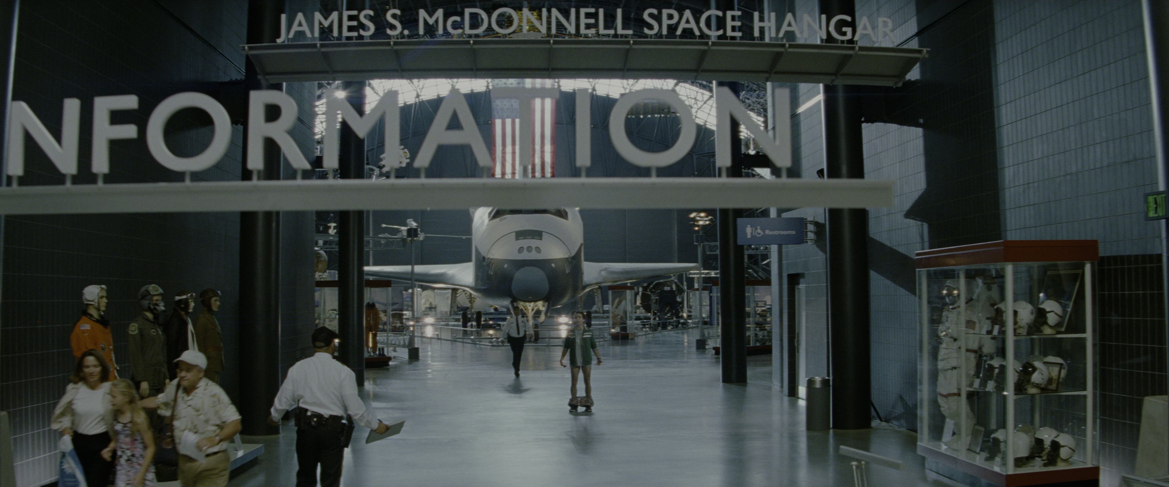 Transformers: Revenge of the Fallen (2009), wide, 2.40:1 — film still