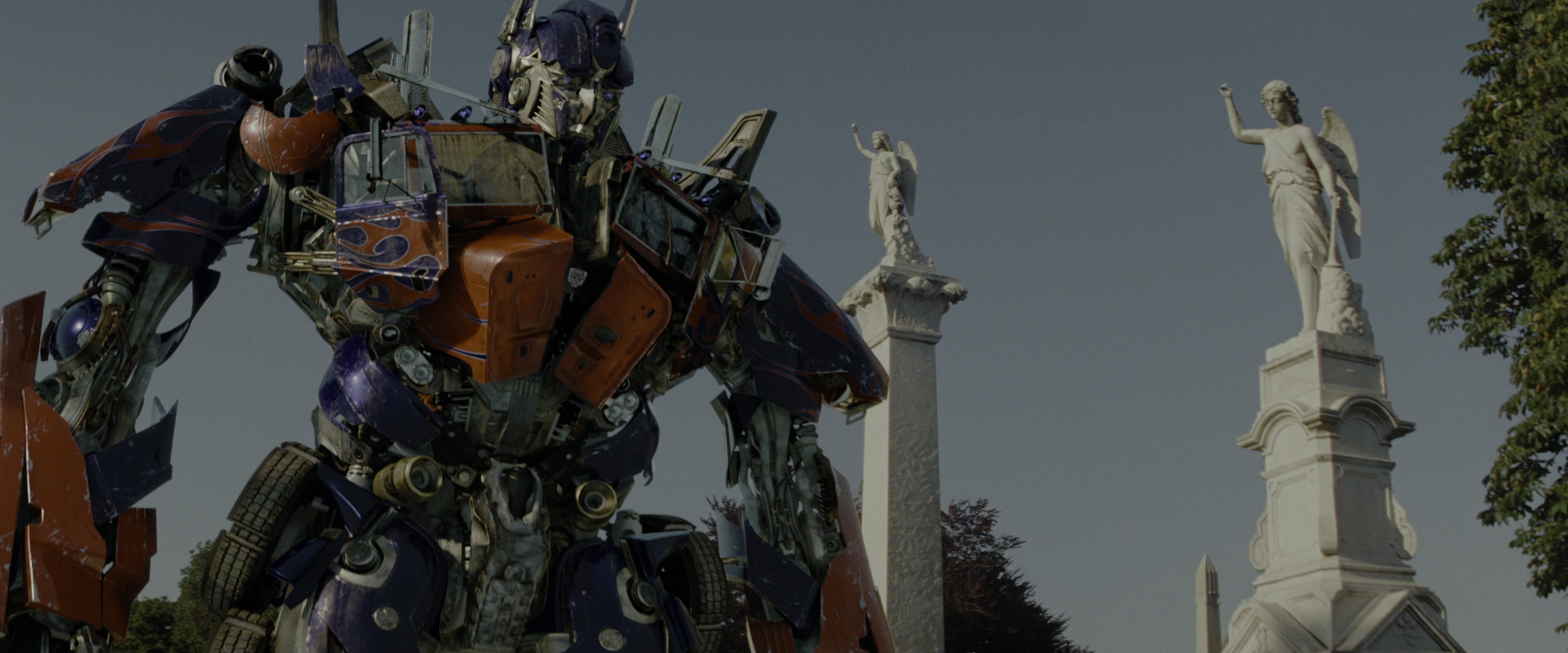 Transformers: Revenge of the Fallen (2009), wide, 2.40:1 — film still