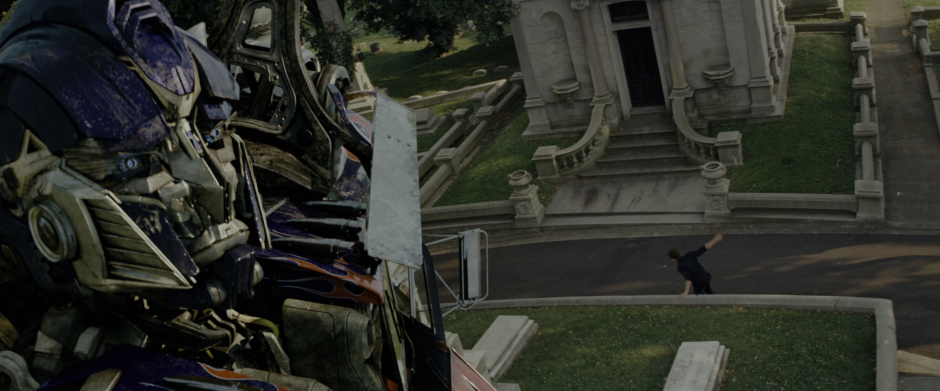 Transformers: Revenge of the Fallen (2009), wide, 2.40:1 — film still