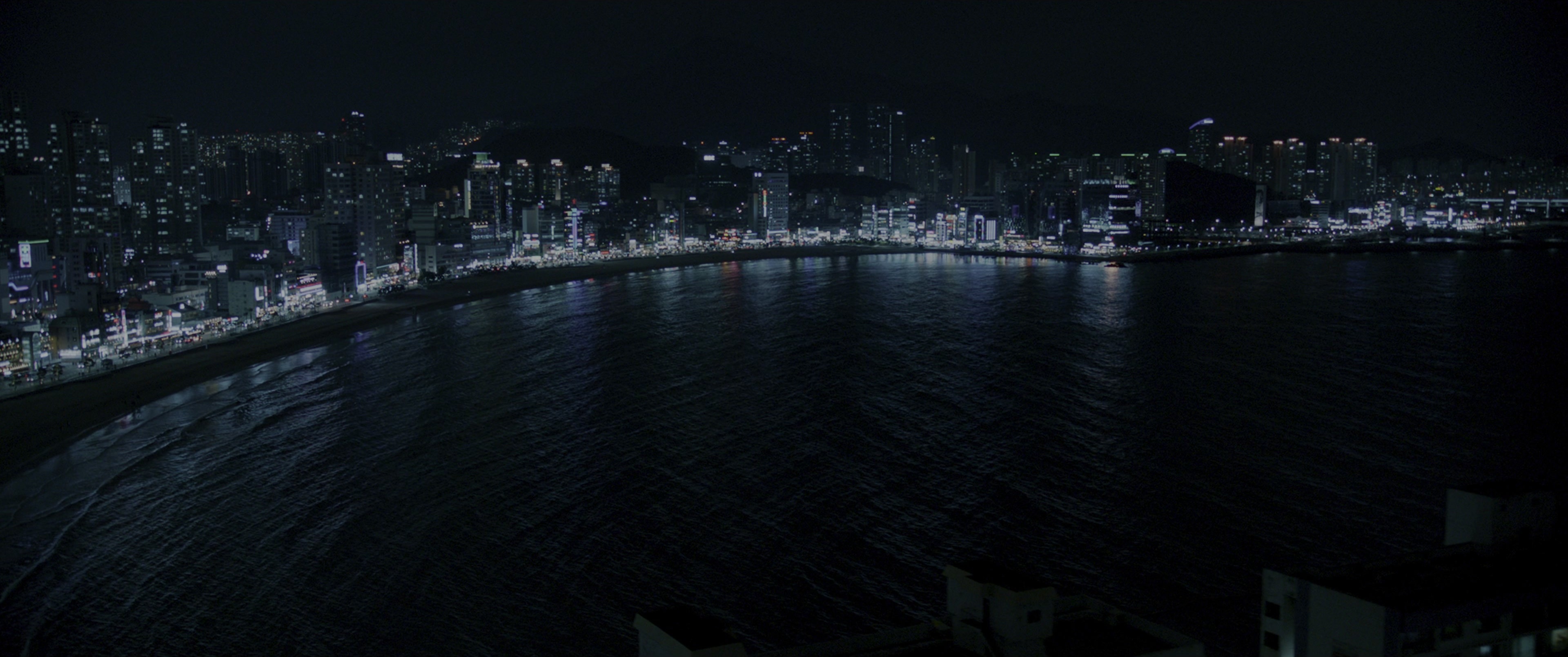 Black Panther (2018), wide, 2.39:1 — film still