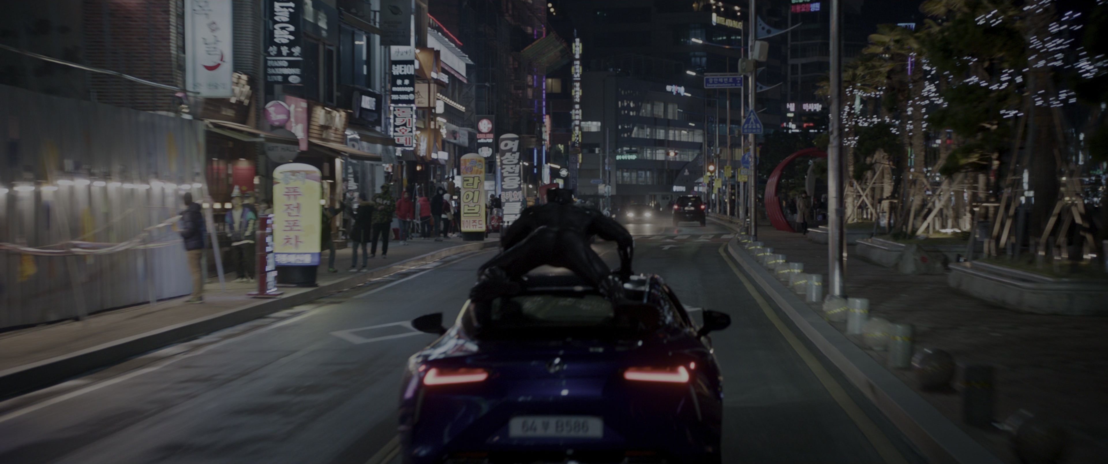 Black Panther (2018), wide, 2.39:1 — film still