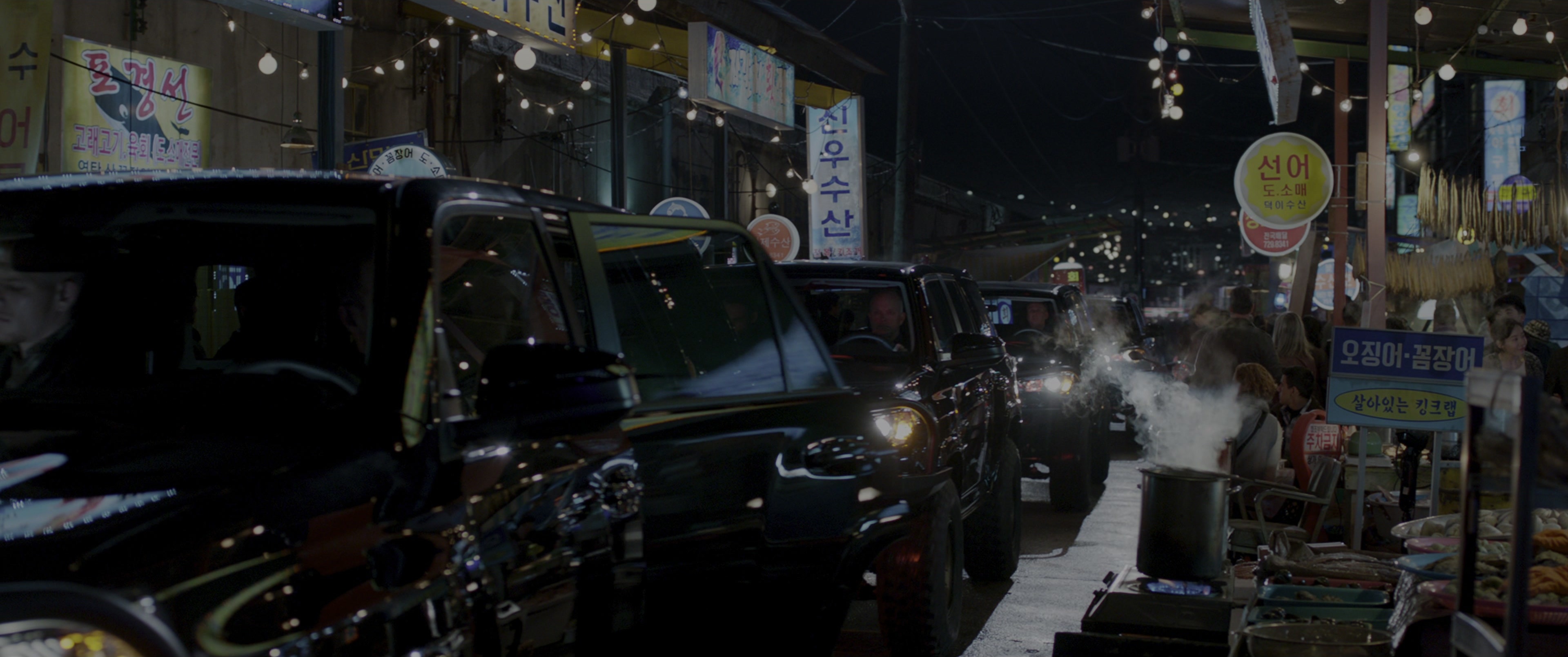Black Panther (2018), wide, 2.39:1 — film still