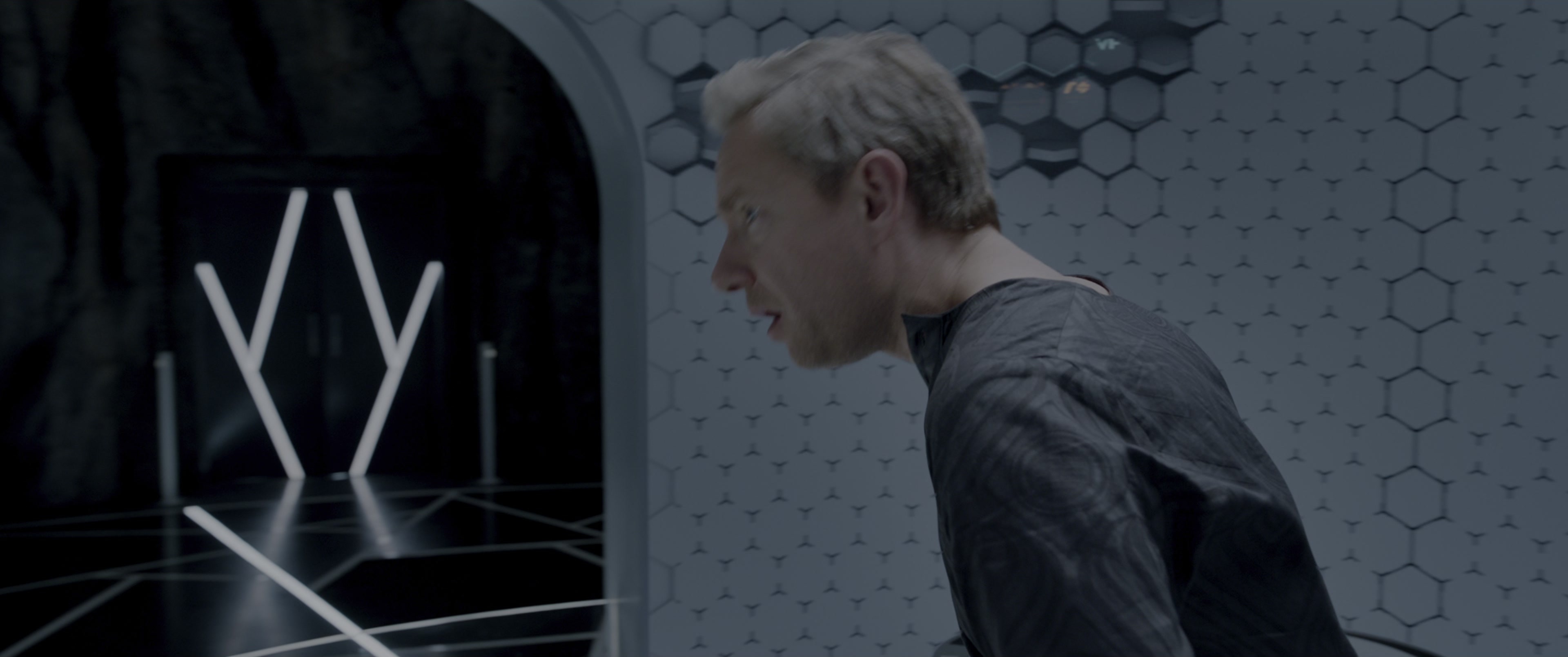 Black Panther (2018), wide, 2.39:1 — film still