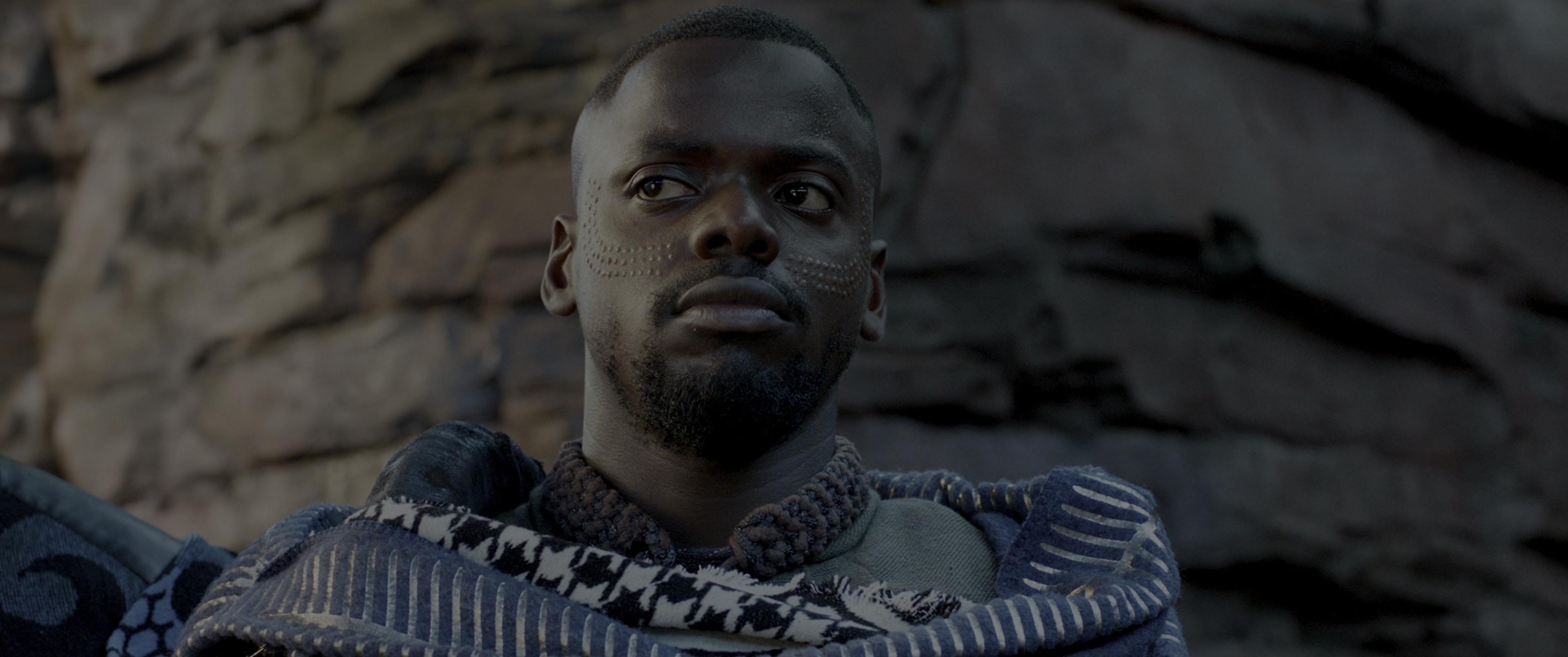 Black Panther (2018), medium, 2.39:1 — film still