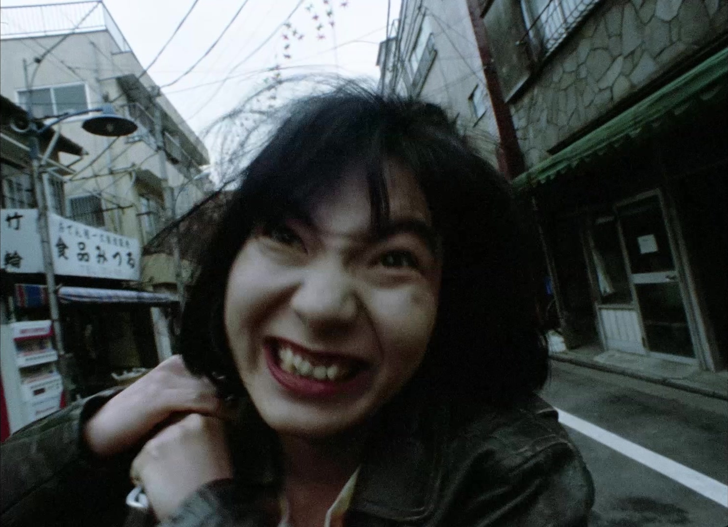 964 Pinocchio (1991), close, 1.38:1 — film still
