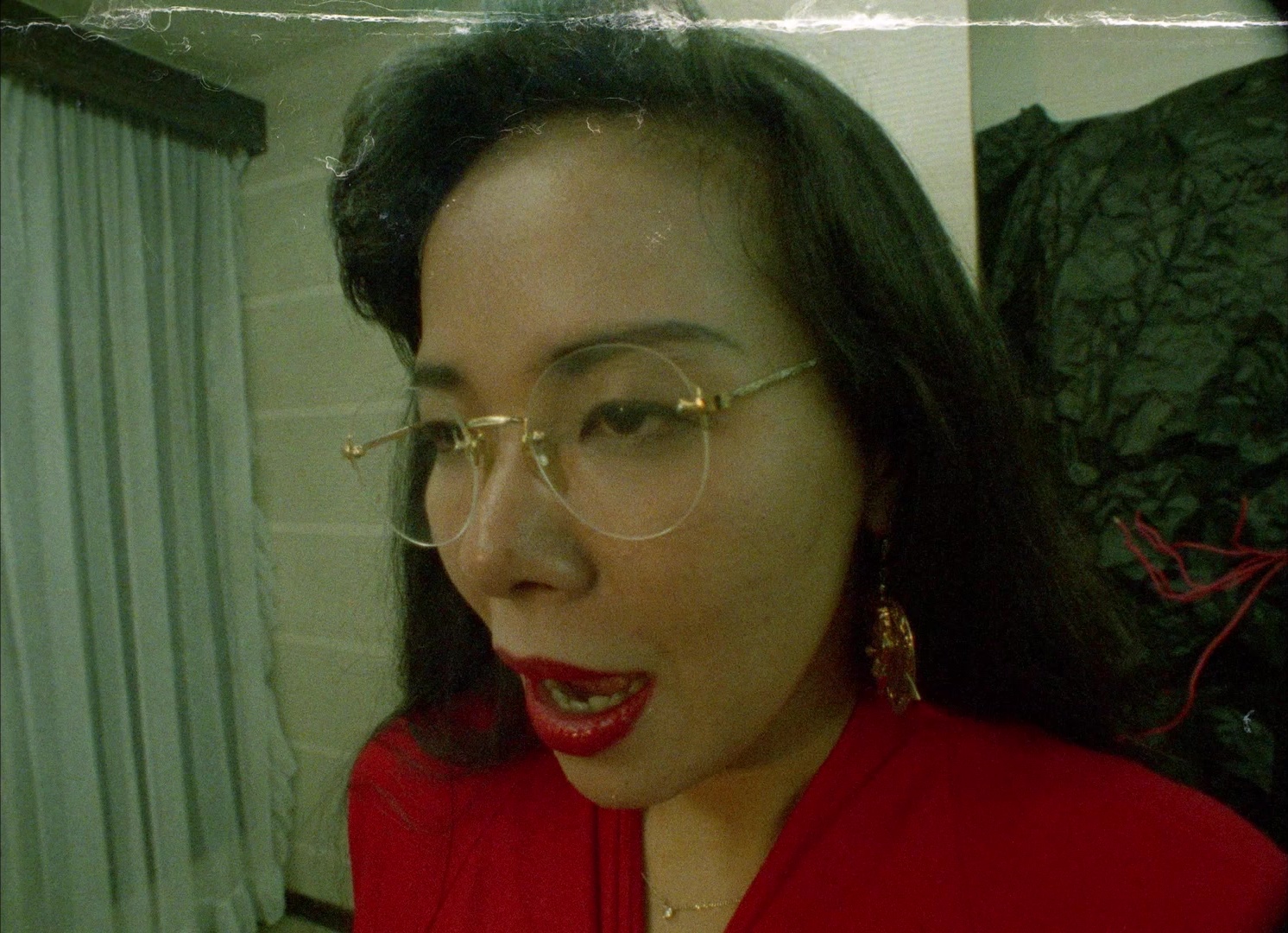 964 Pinocchio (1991), close, 1.38:1 — film still