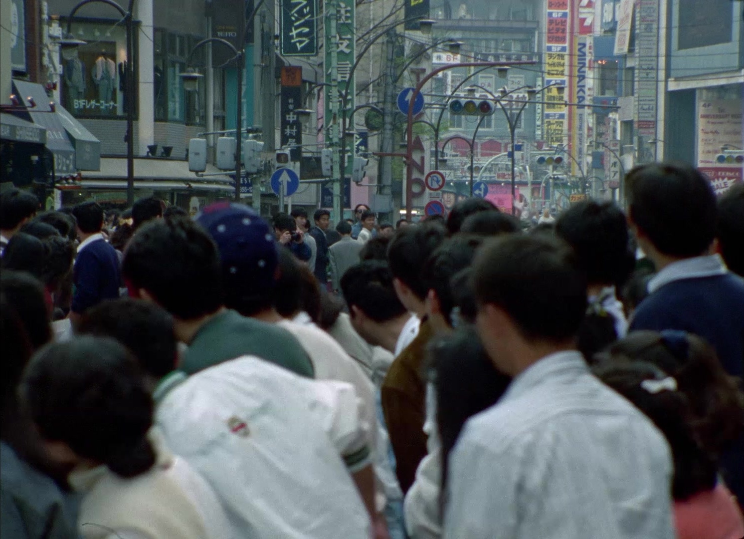 964 Pinocchio (1991), wide, 1.38:1 — film still