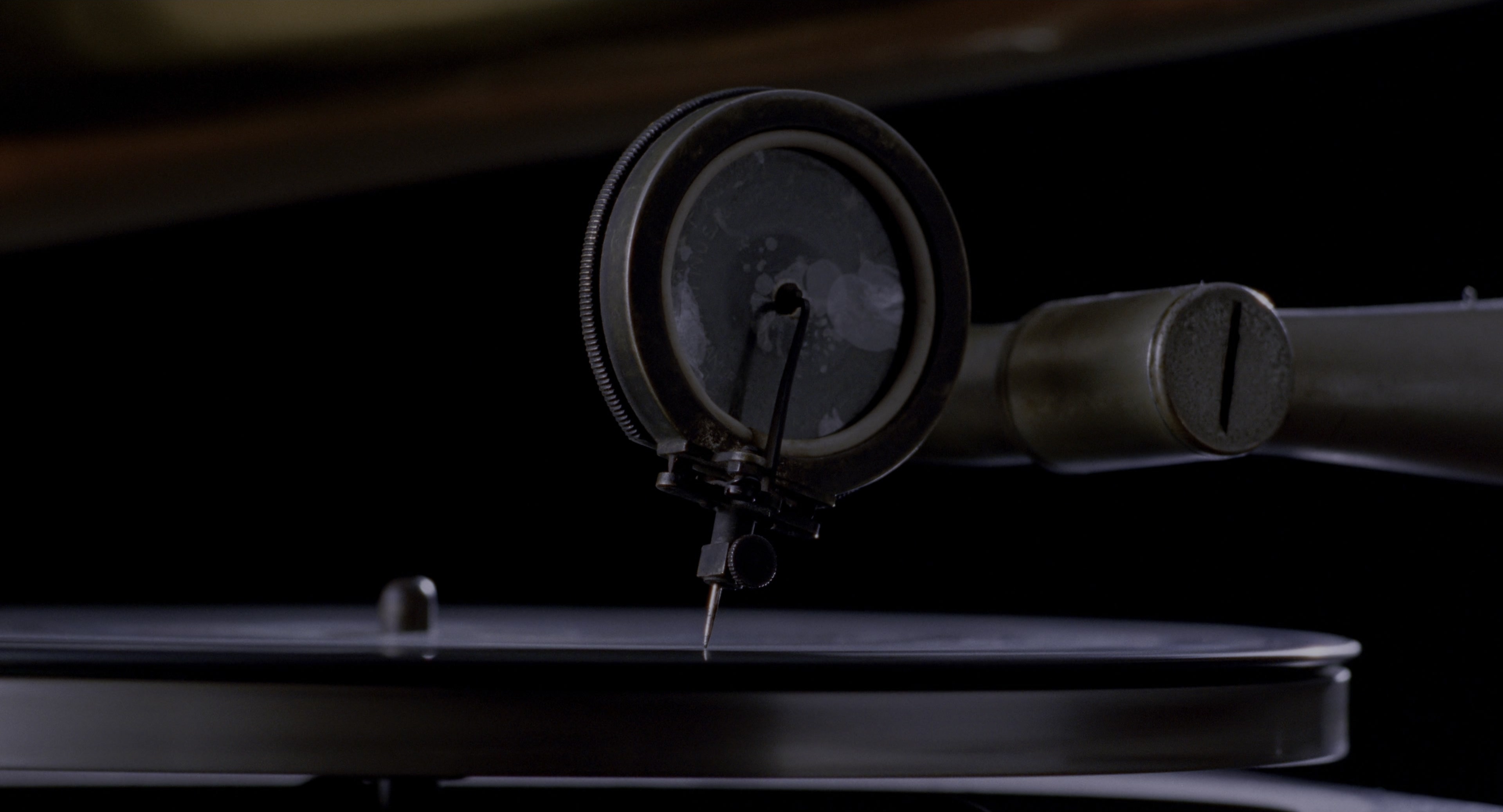 The Addams Family (1991), wide, 1.85:1 — film still