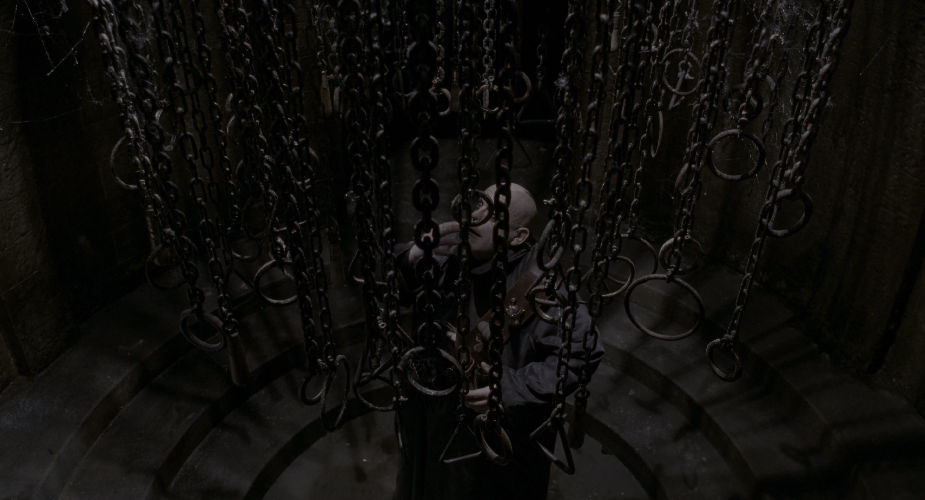 The Addams Family (1991), wide, 1.85:1 — film still