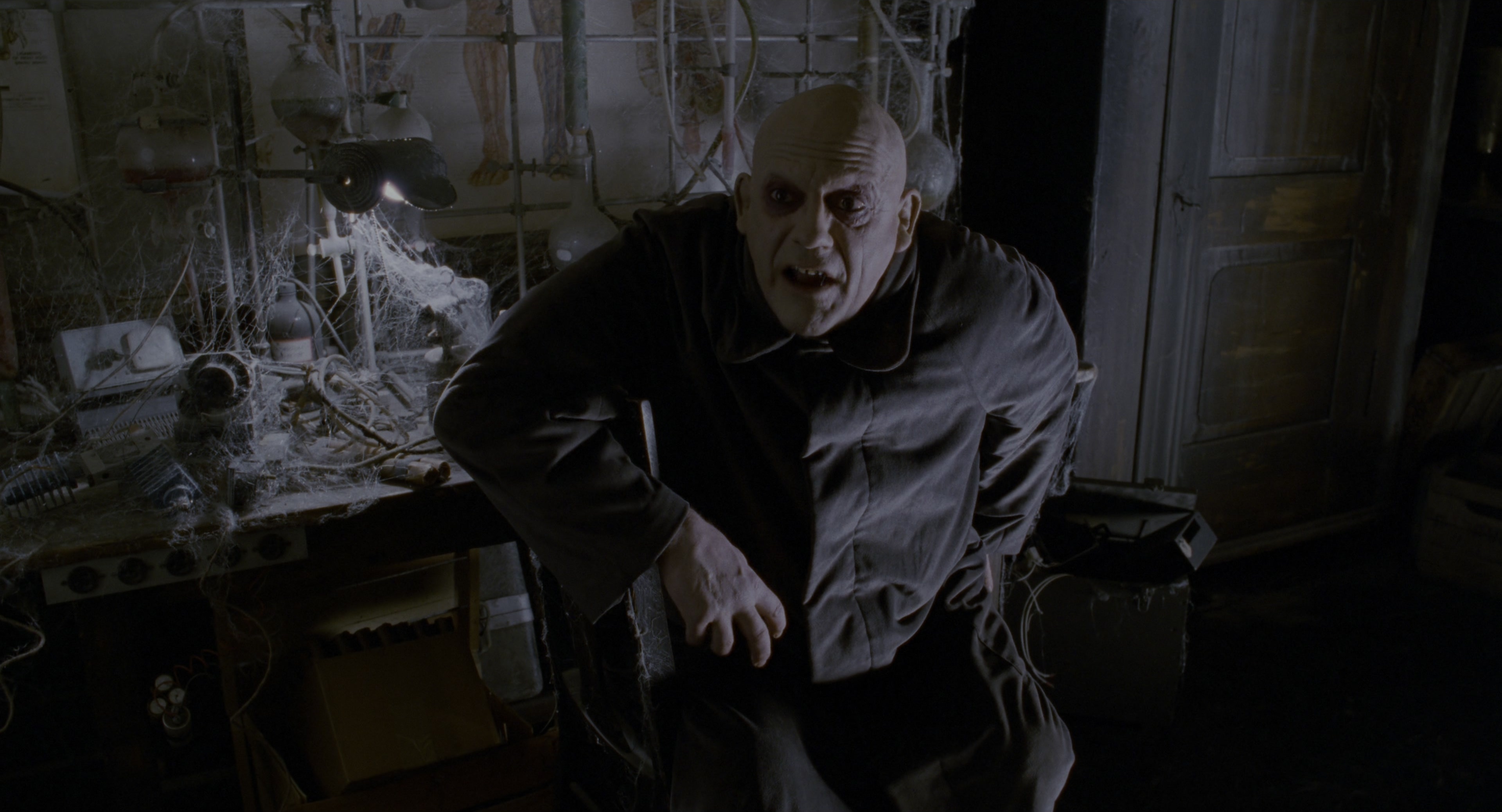 The Addams Family (1991), wide, 1.85:1 — film still