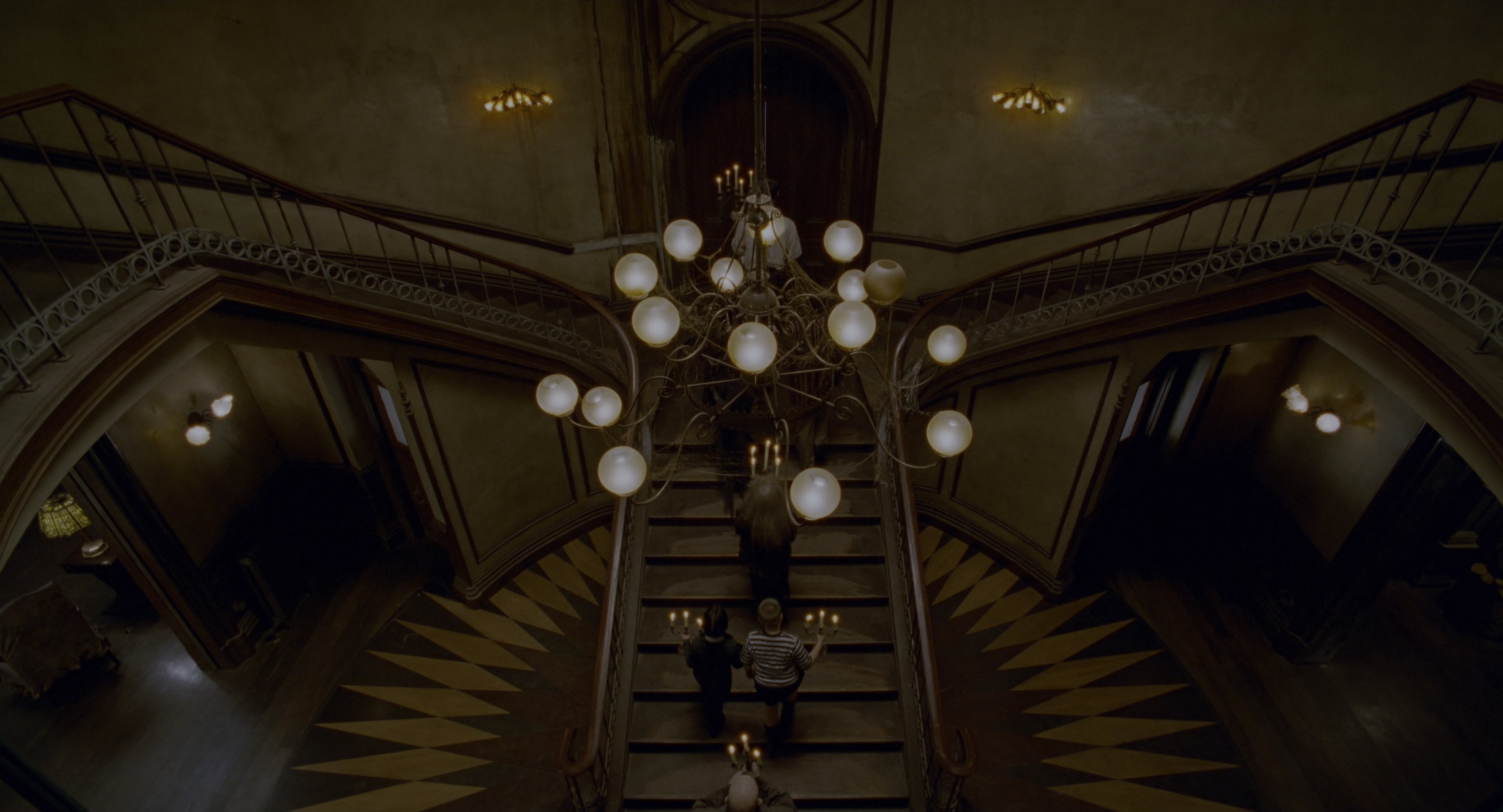 The Addams Family (1991), wide, 1.85:1 — film still