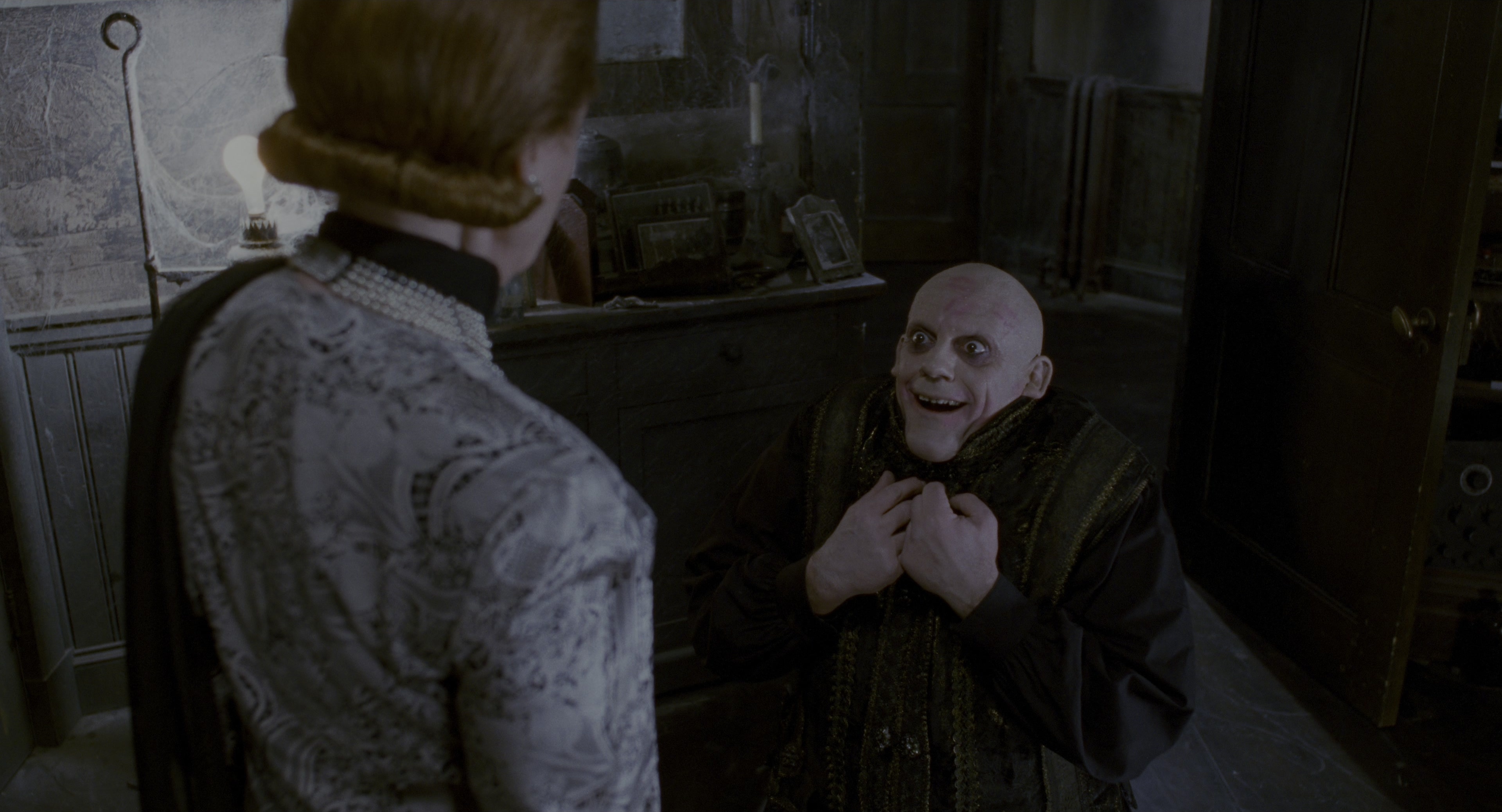 The Addams Family (1991), wide, 1.85:1 — film still