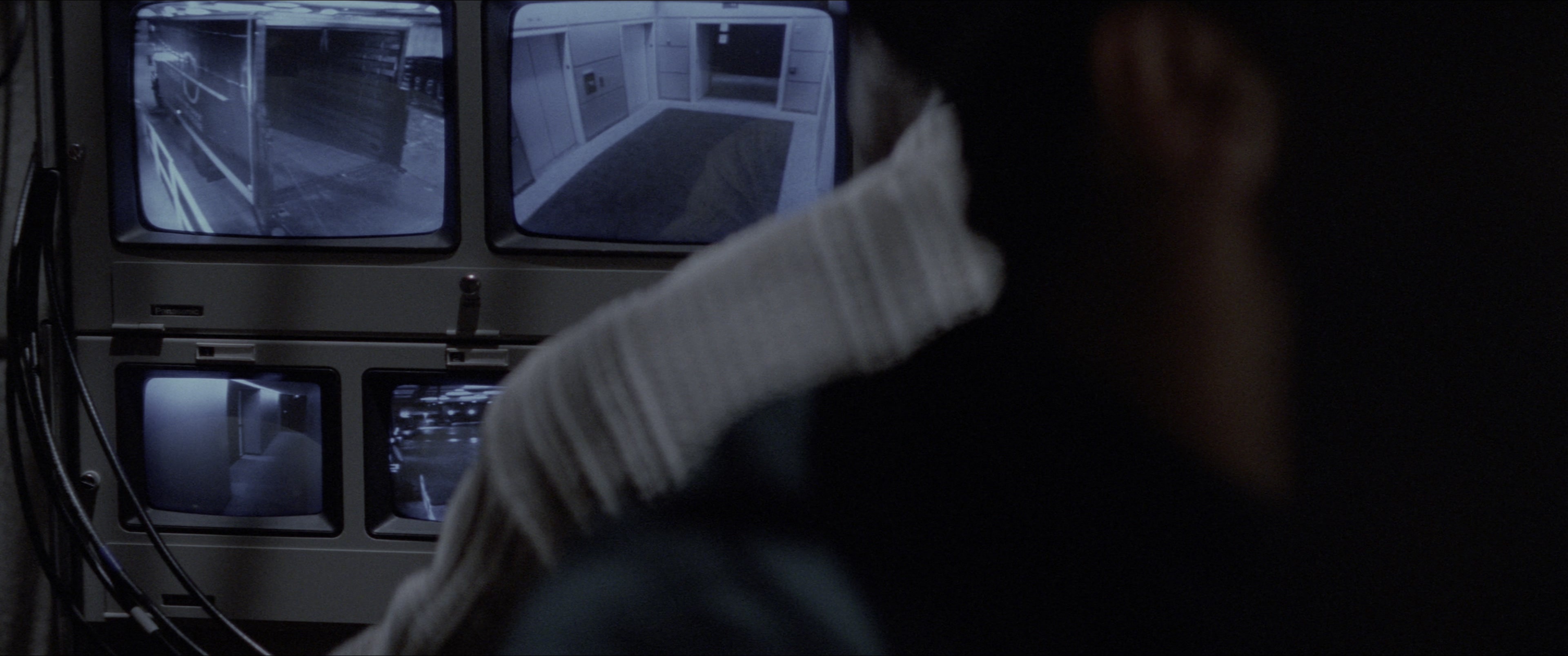 Die Hard (1988), wide, 2.39:1 — film still