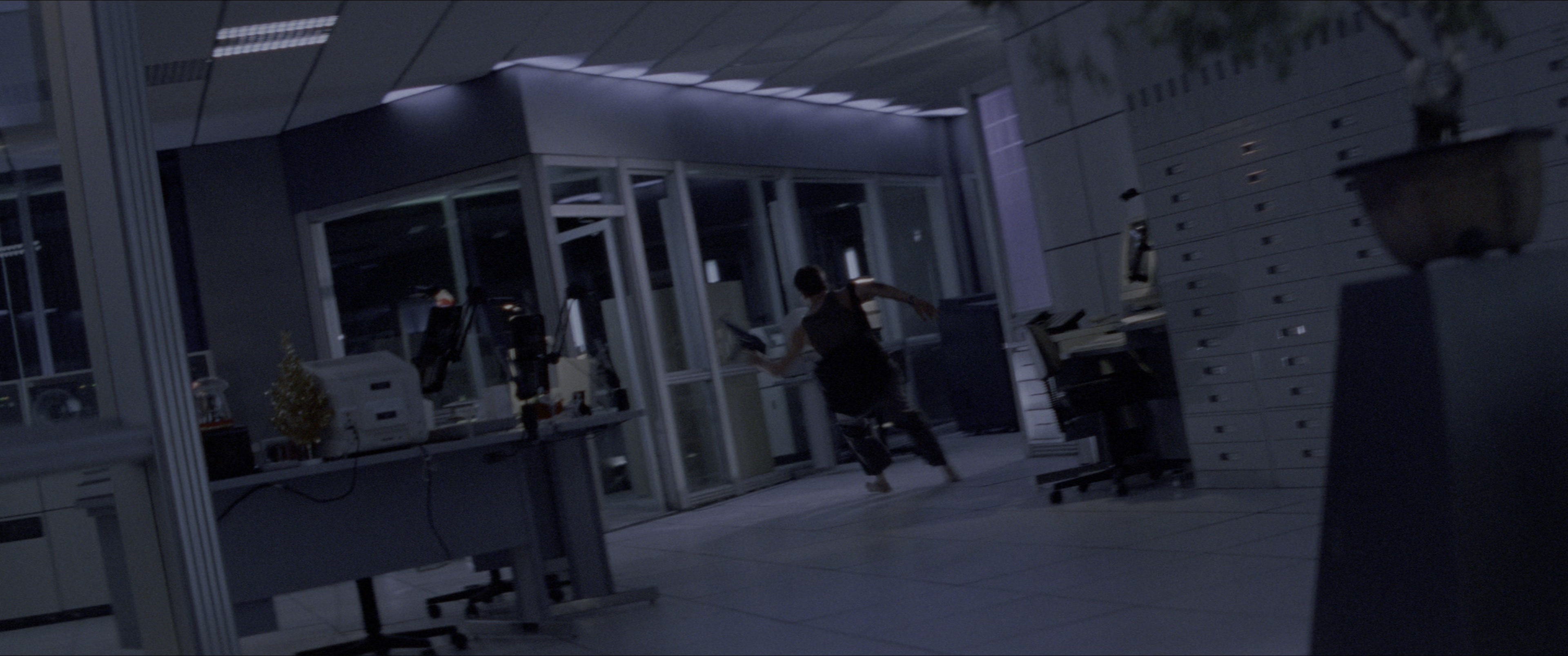 Die Hard (1988), wide, 2.39:1 — film still