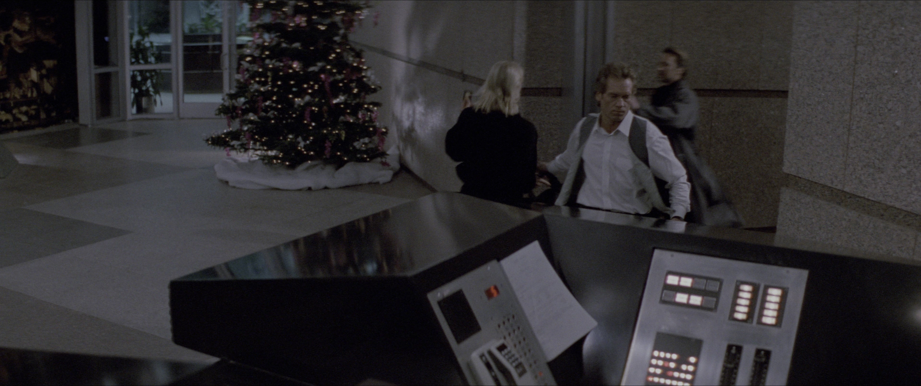 Die Hard (1988), wide, 2.39:1 — film still