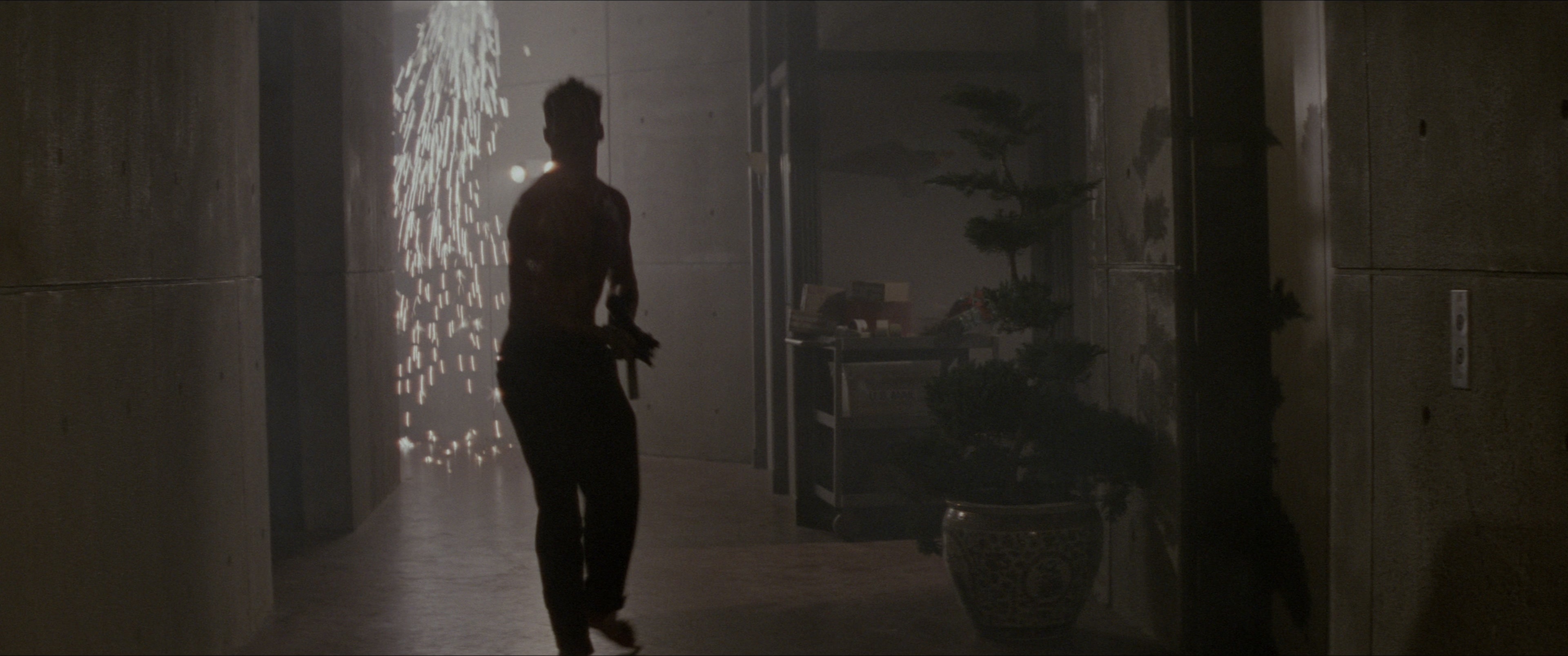 Die Hard (1988), wide, 2.39:1 — film still