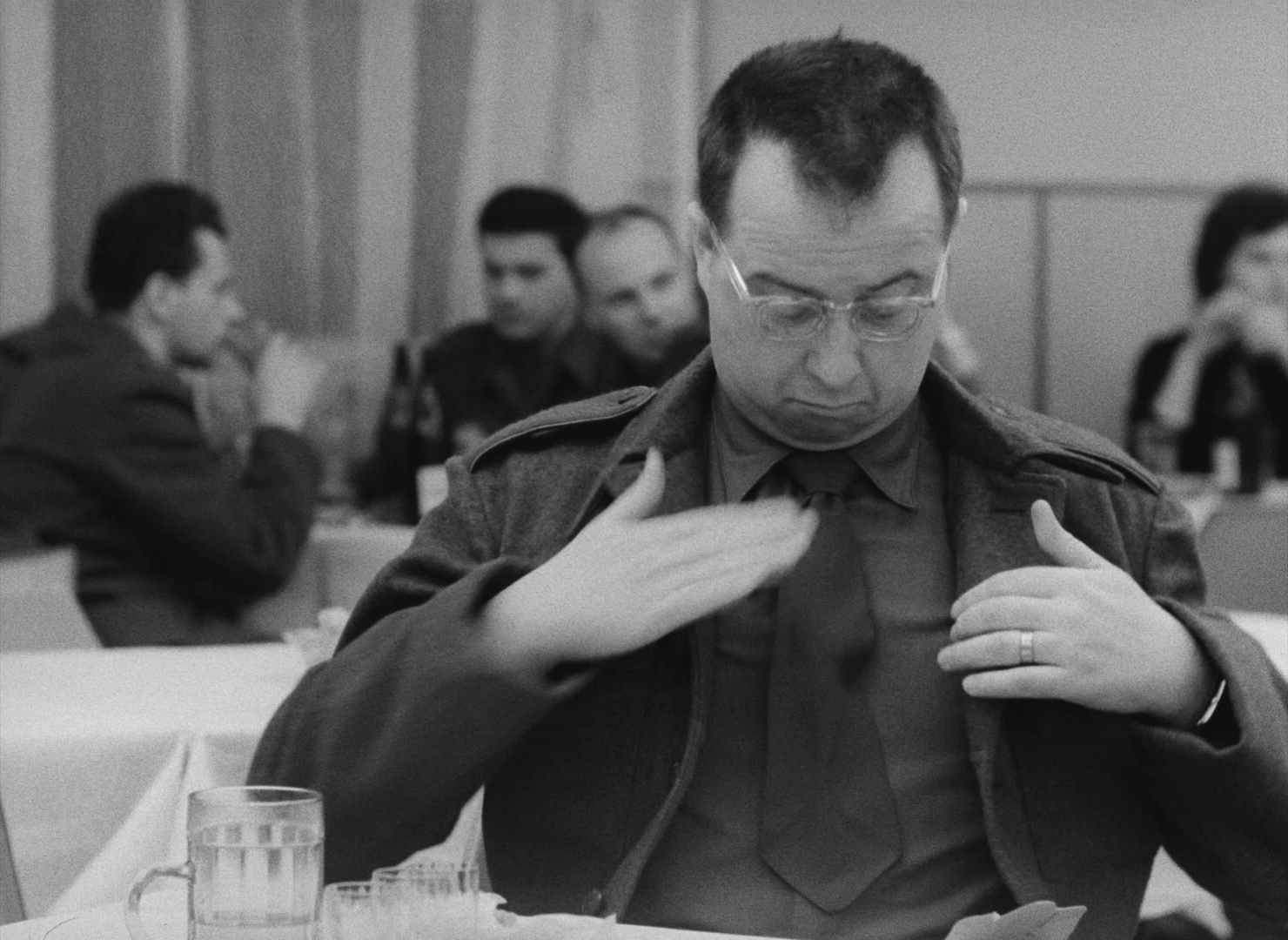 Lásky jedné plavovlásky (1965), wide, 1.37:1 — film still