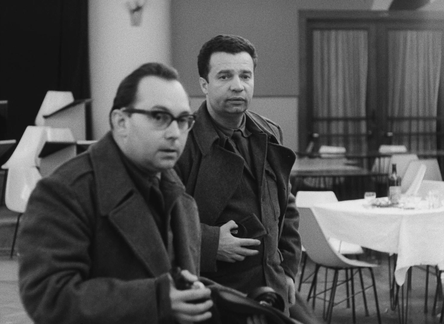 Lásky jedné plavovlásky (1965), wide, 1.37:1 — film still