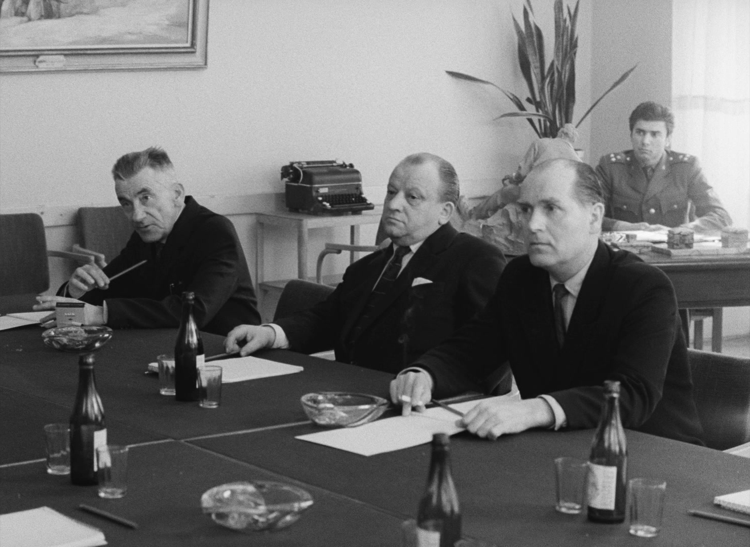 Lásky jedné plavovlásky (1965), wide, 1.37:1 — film still