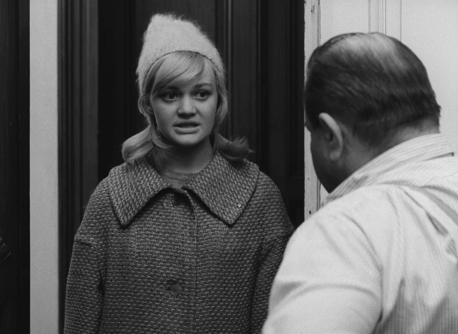 Lásky jedné plavovlásky (1965), close, 1.37:1 — film still