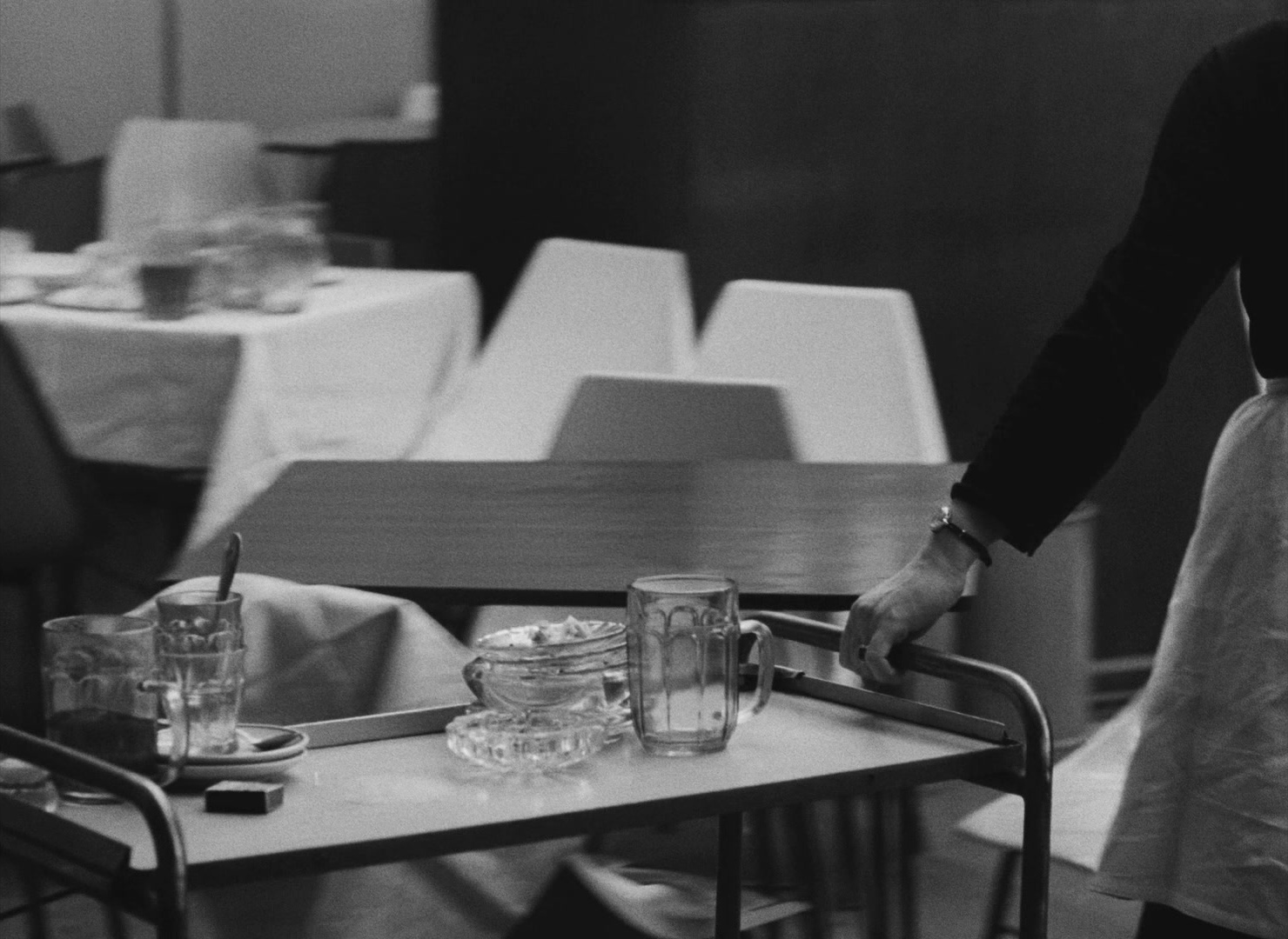 Lásky jedné plavovlásky (1965), wide, 1.37:1 — film still
