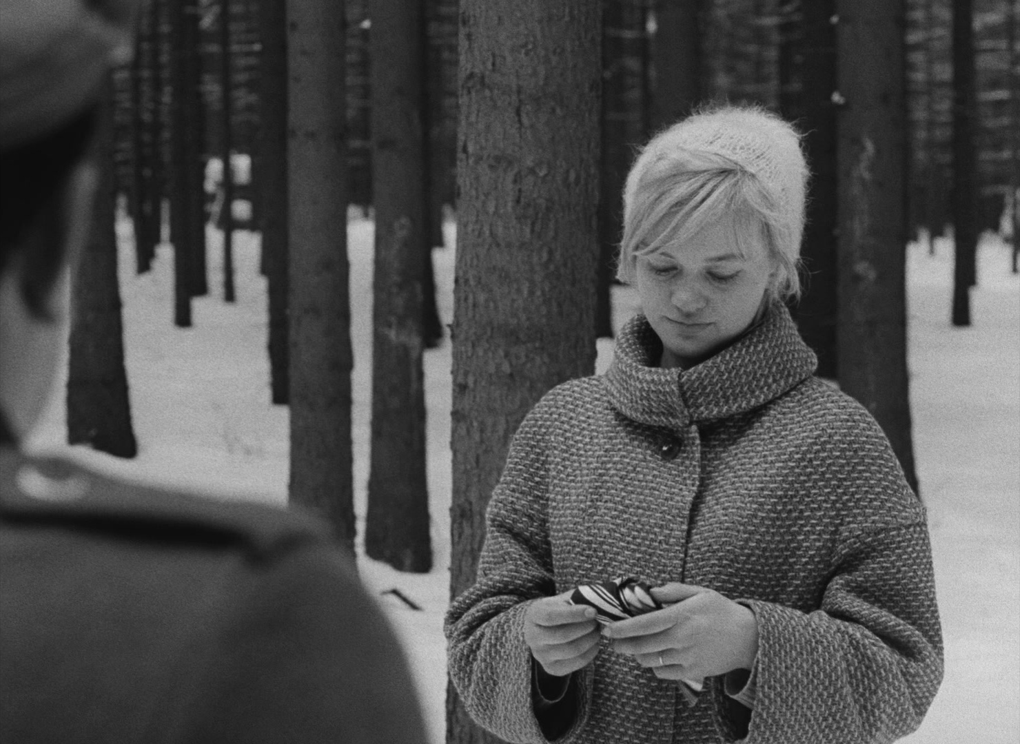 Lásky jedné plavovlásky (1965), wide, 1.37:1 — film still