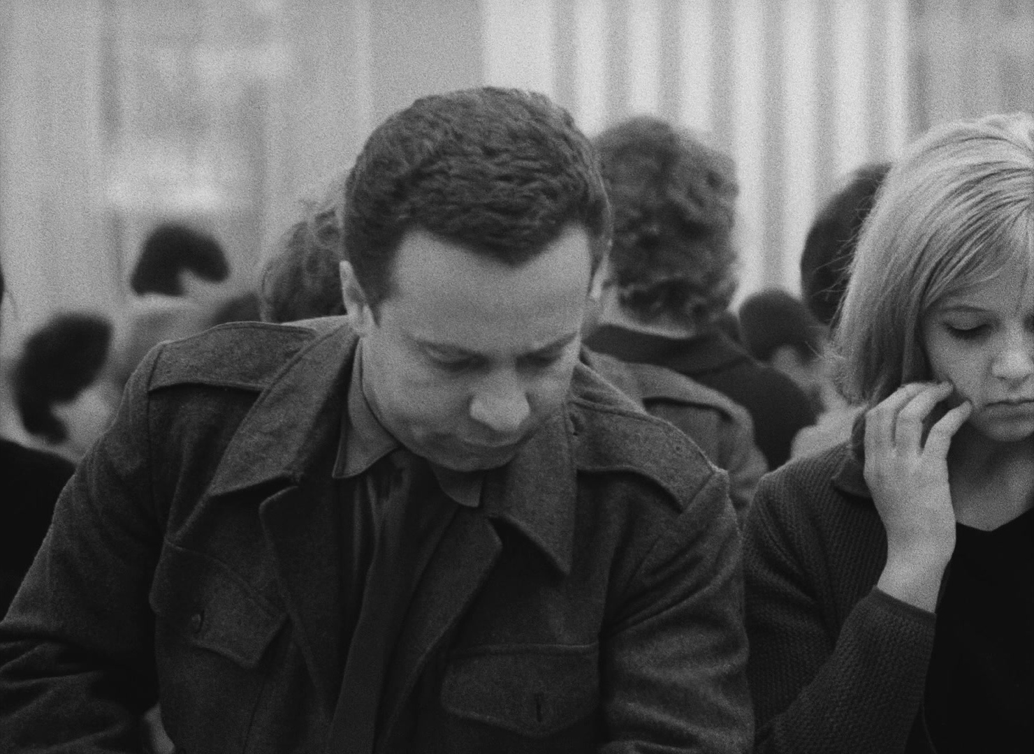 Lásky jedné plavovlásky (1965), wide, 1.37:1 — film still