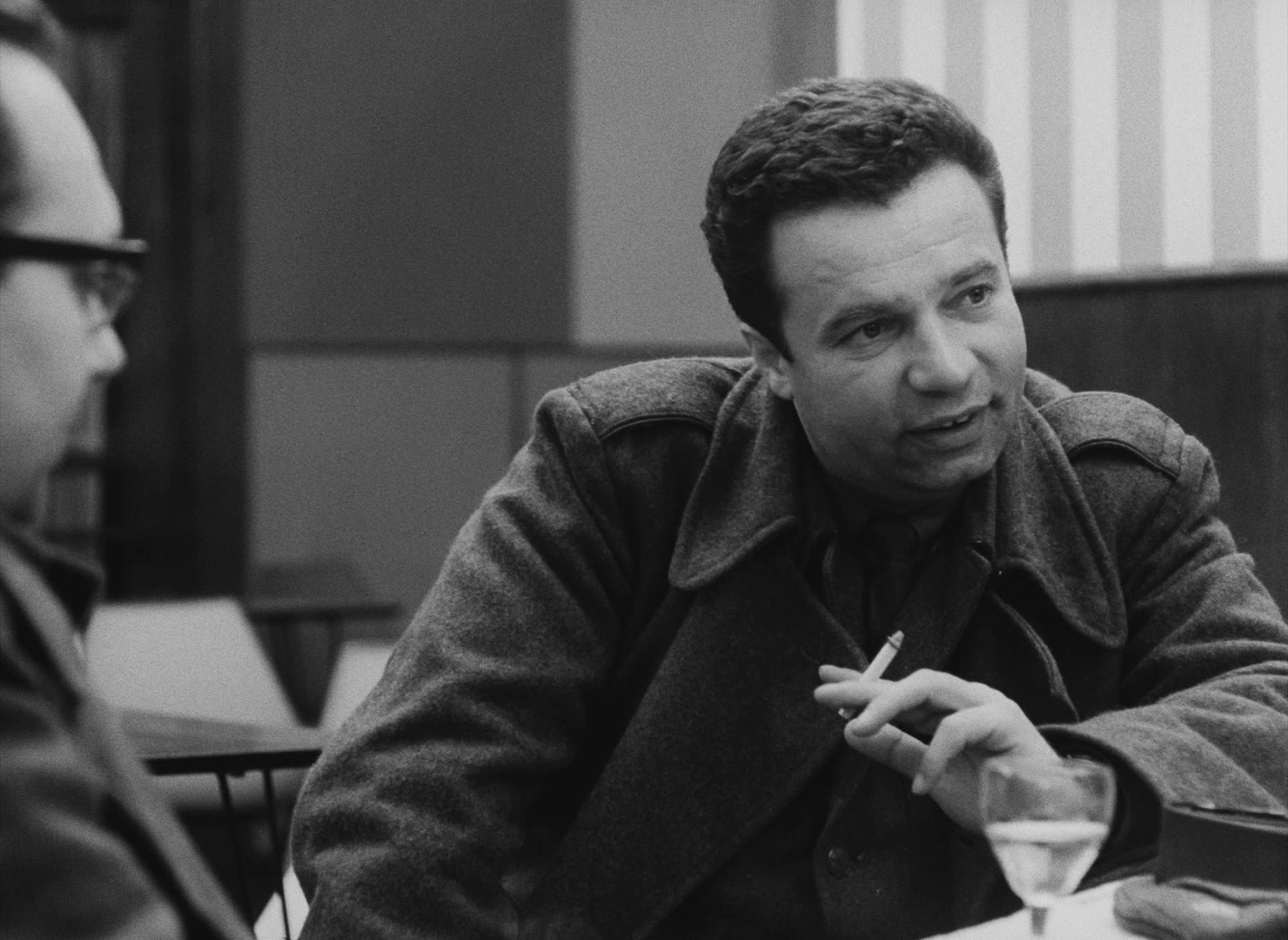Lásky jedné plavovlásky (1965), unknown, 1.37:1 — film still