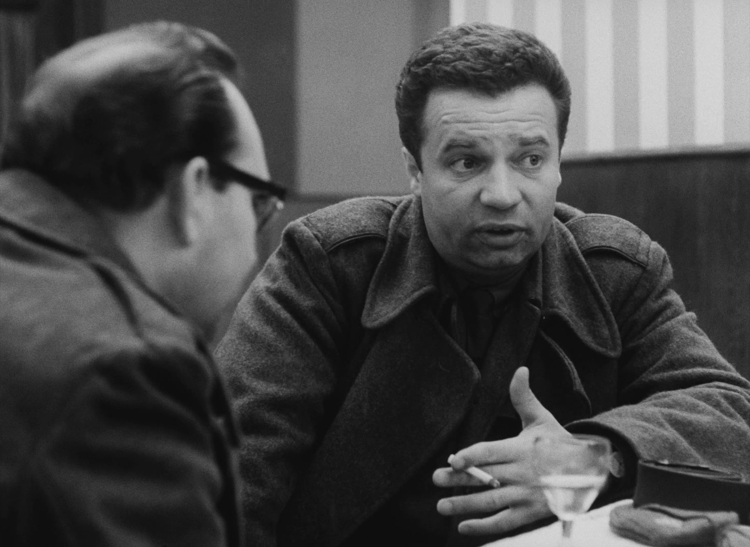 Lásky jedné plavovlásky (1965), medium, 1.37:1 — film still